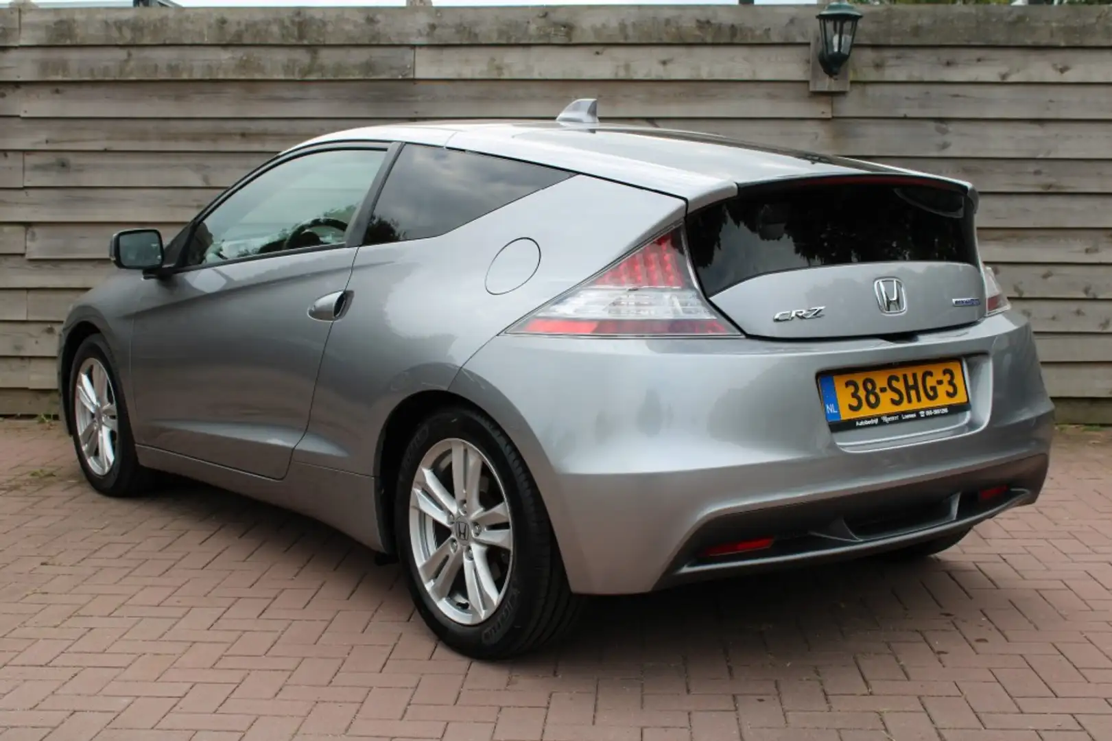 Honda CR-Z 1.5 I-VTEC IMA 124pk Hybrid Sport ECC/navi/camera/ Grau - 2