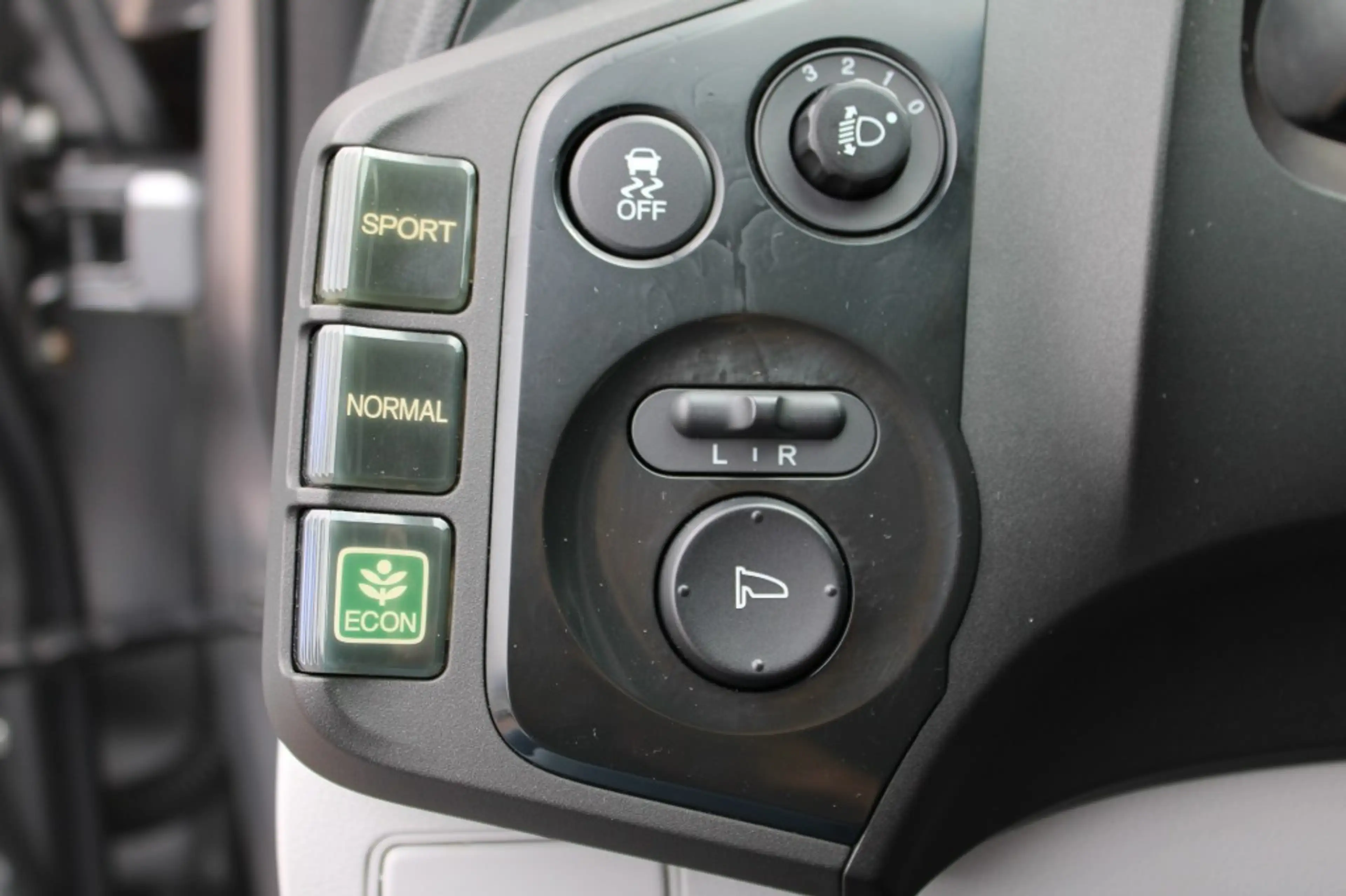 Honda CR-Z 1.5 I-VTEC IMA 124pk Hybrid Sport ECC/navi/camera/ — photo 16