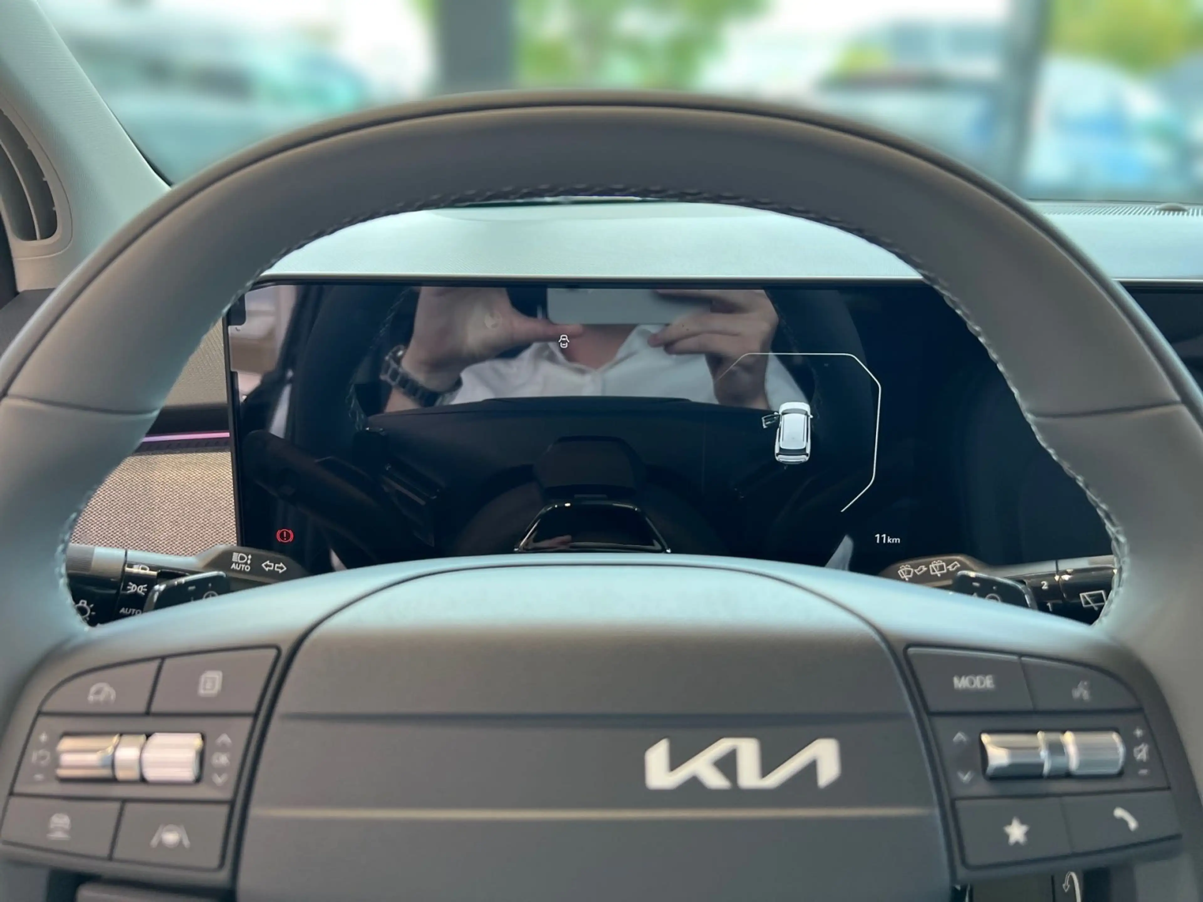 Kia EV3 | Earth | 58,3kWh | Winter | DWP | Bus | Upg — photo 13
