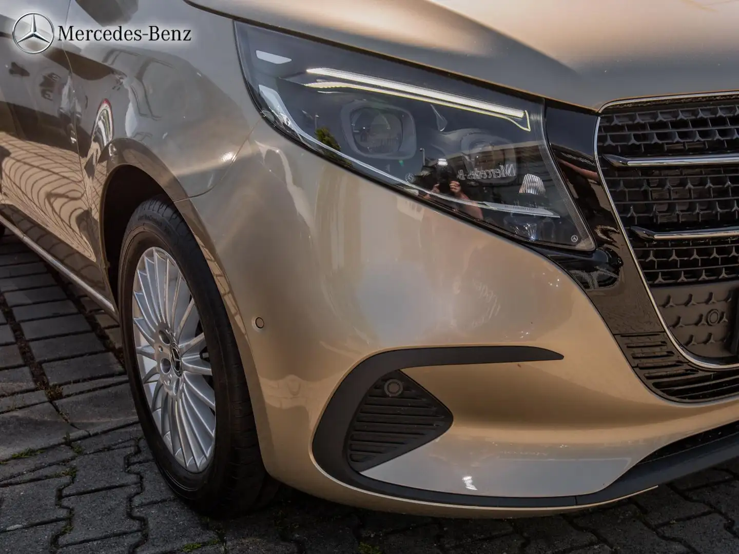 Mercedes-Benz V 220 d STYLE Kompakt AHK+Totwink+Sitzhzg.+MBUX Bronce - 2