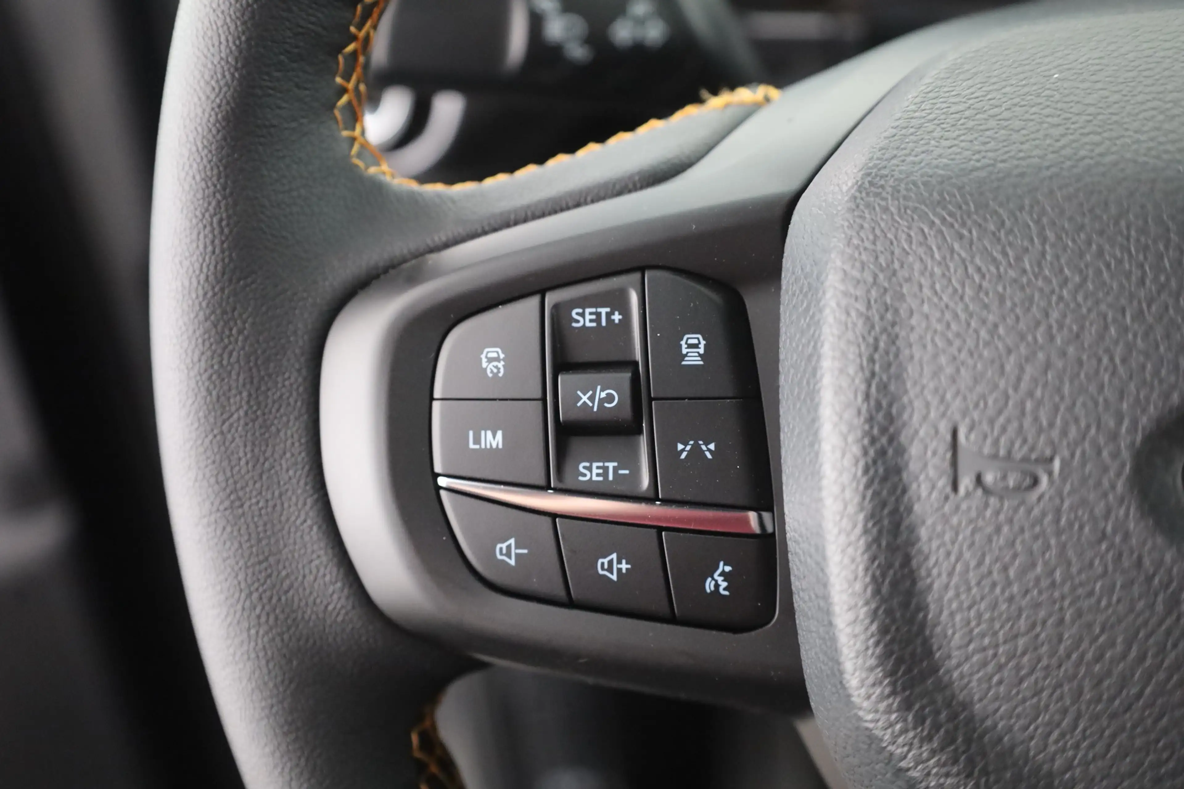 Ford Ranger Wildtrak DoKa 2.0 EcoBlue 4AWD Aut. AHK — photo 15