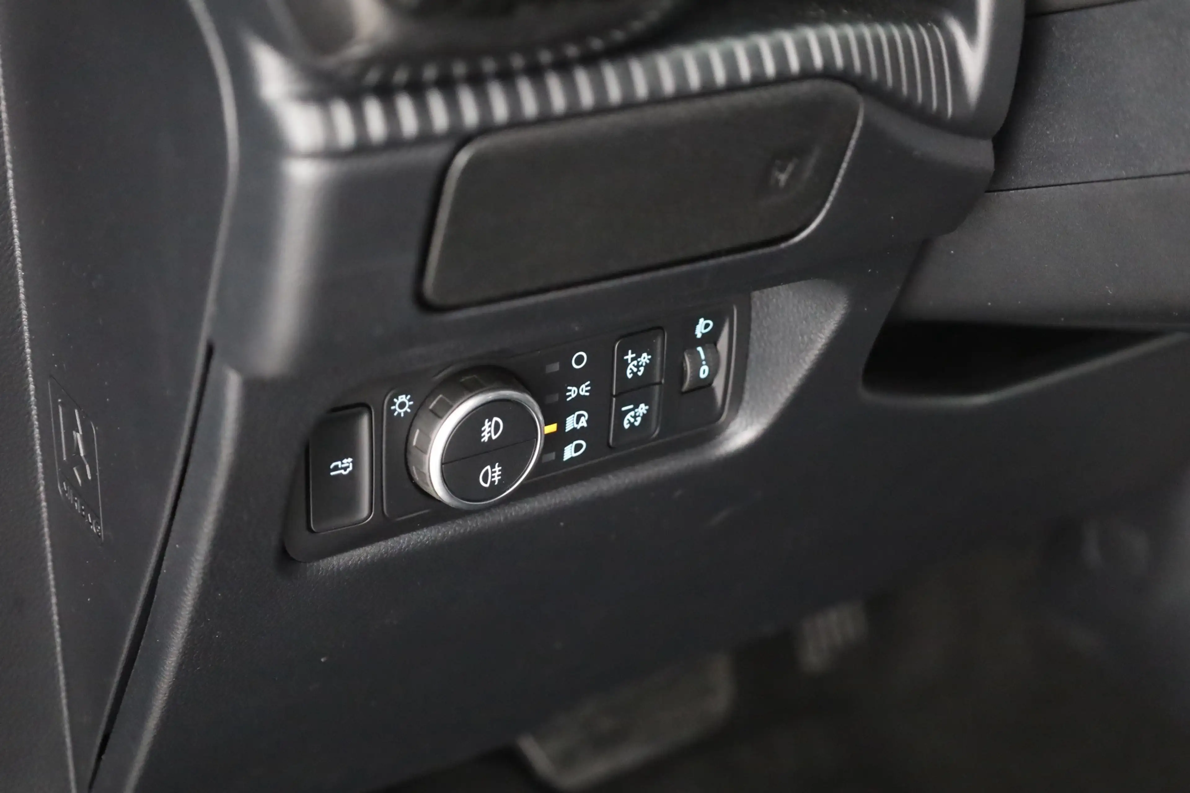 Ford Ranger Wildtrak DoKa 2.0 EcoBlue 4AWD Aut. AHK — photo 20