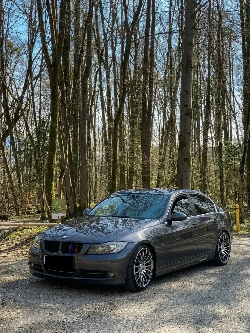 BMW 325 M57 Motor - Pickerl 09/27 - Top Zustand Limousine Grau - 1