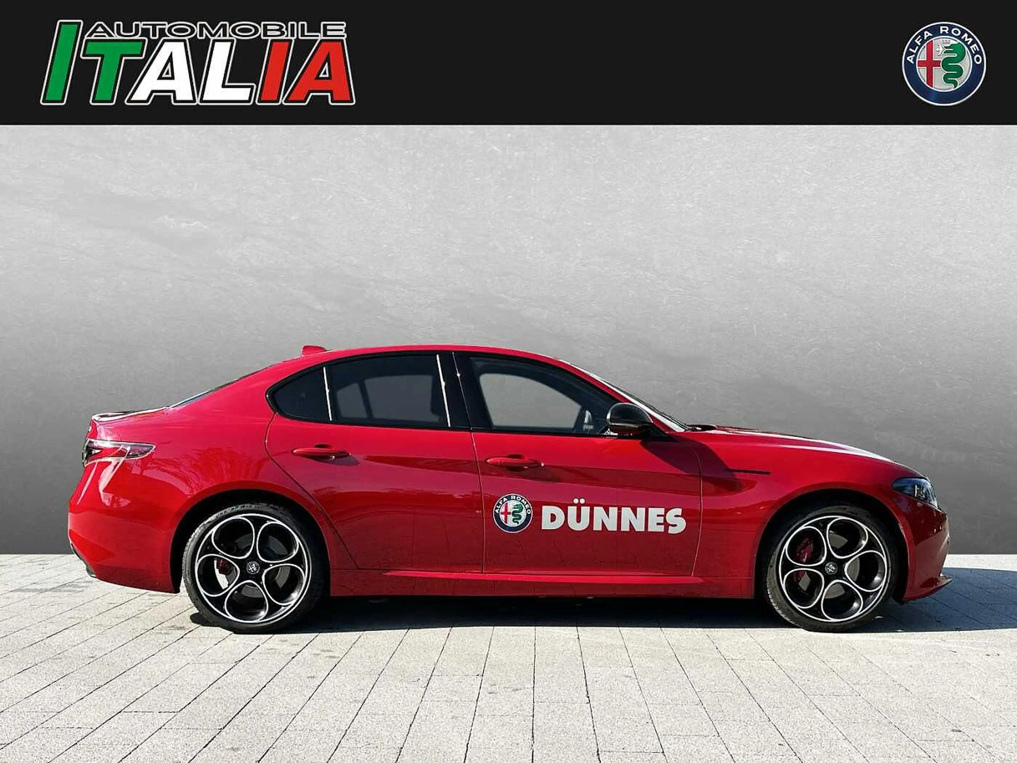 Alfa Romeo Giulia Competizione 2.0 Turbo 16V AT8-Q4 — photo 3
