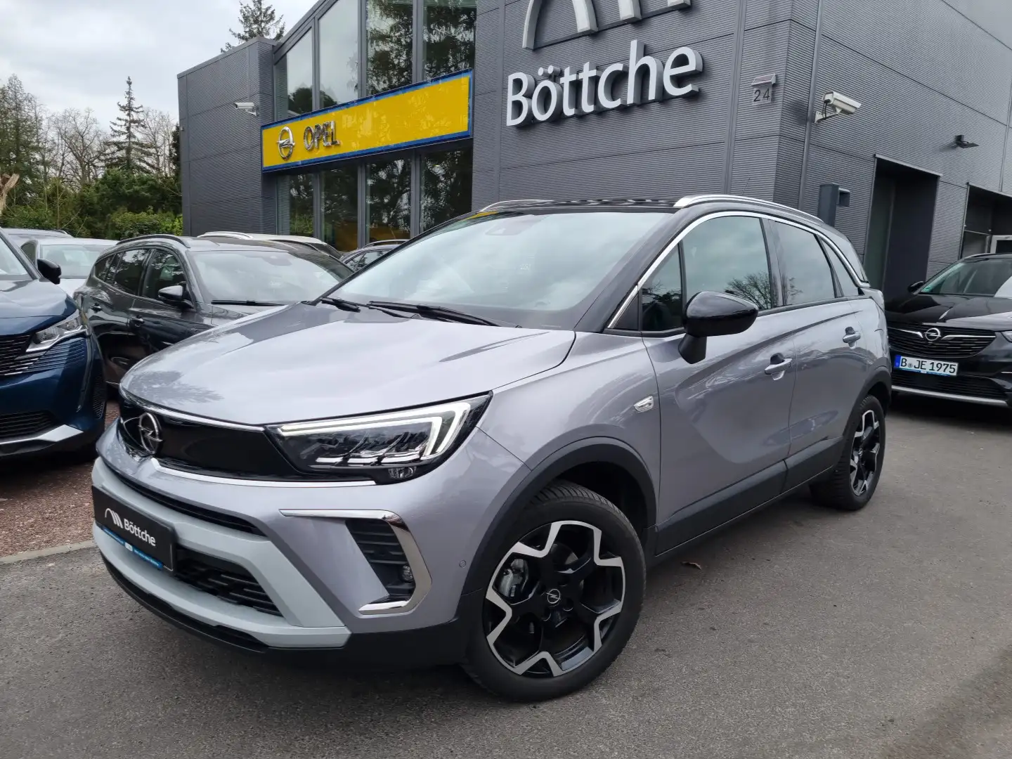 Opel Crossland 1.2 Ultimate LED/Navi/SHZ/DAB/180°Kamera Grau - 2
