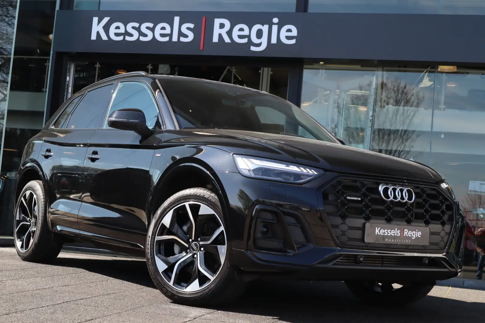 Audi Q5 50 TFSI e S-Line Black optik Navi Camera ACC LED Zwart - 1