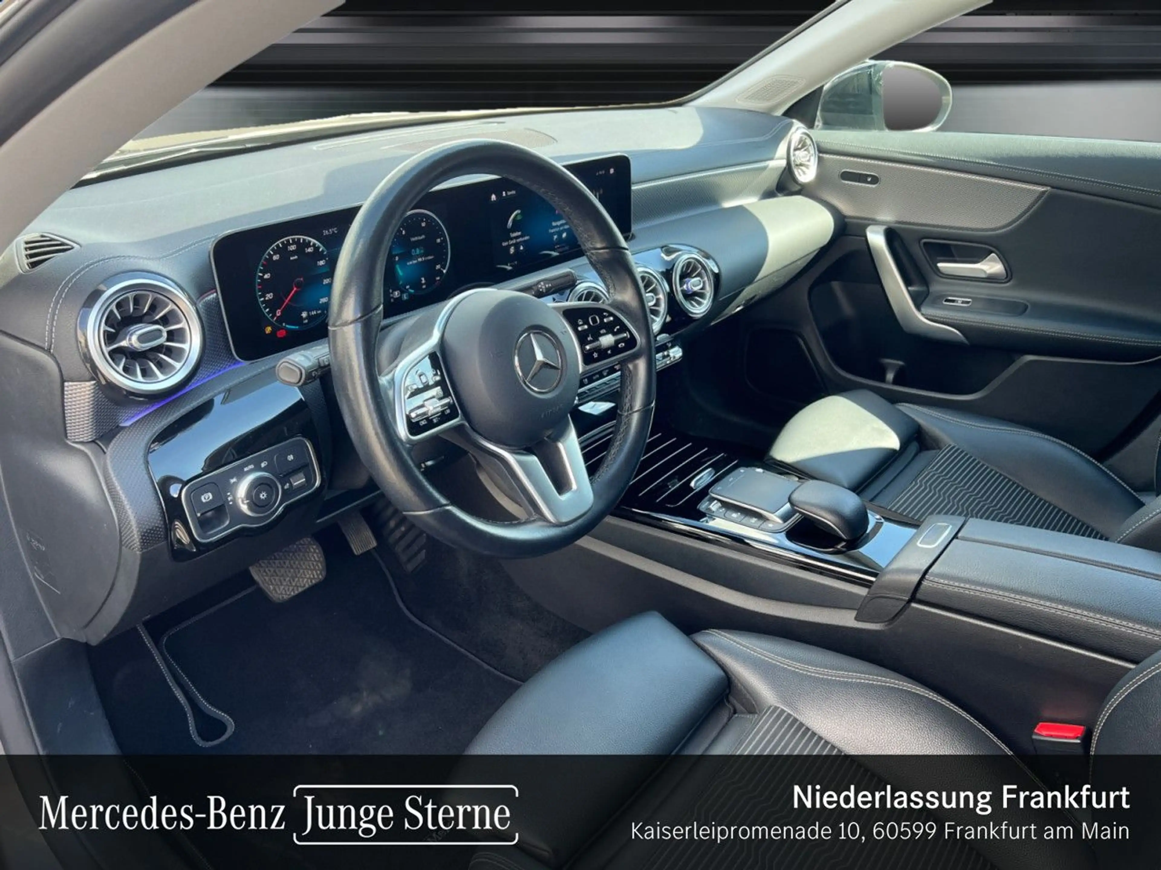 Mercedes-Benz CLA 200 PROGRESSIVE+NIGHT+LED+KAMERA+TOTW+7G — photo 11