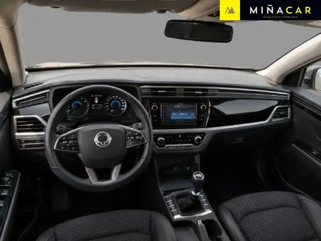 KGM Korando view 3