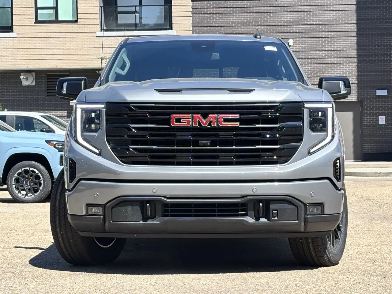 GMC Sierra 1500 снимка GMC Sierra 1500