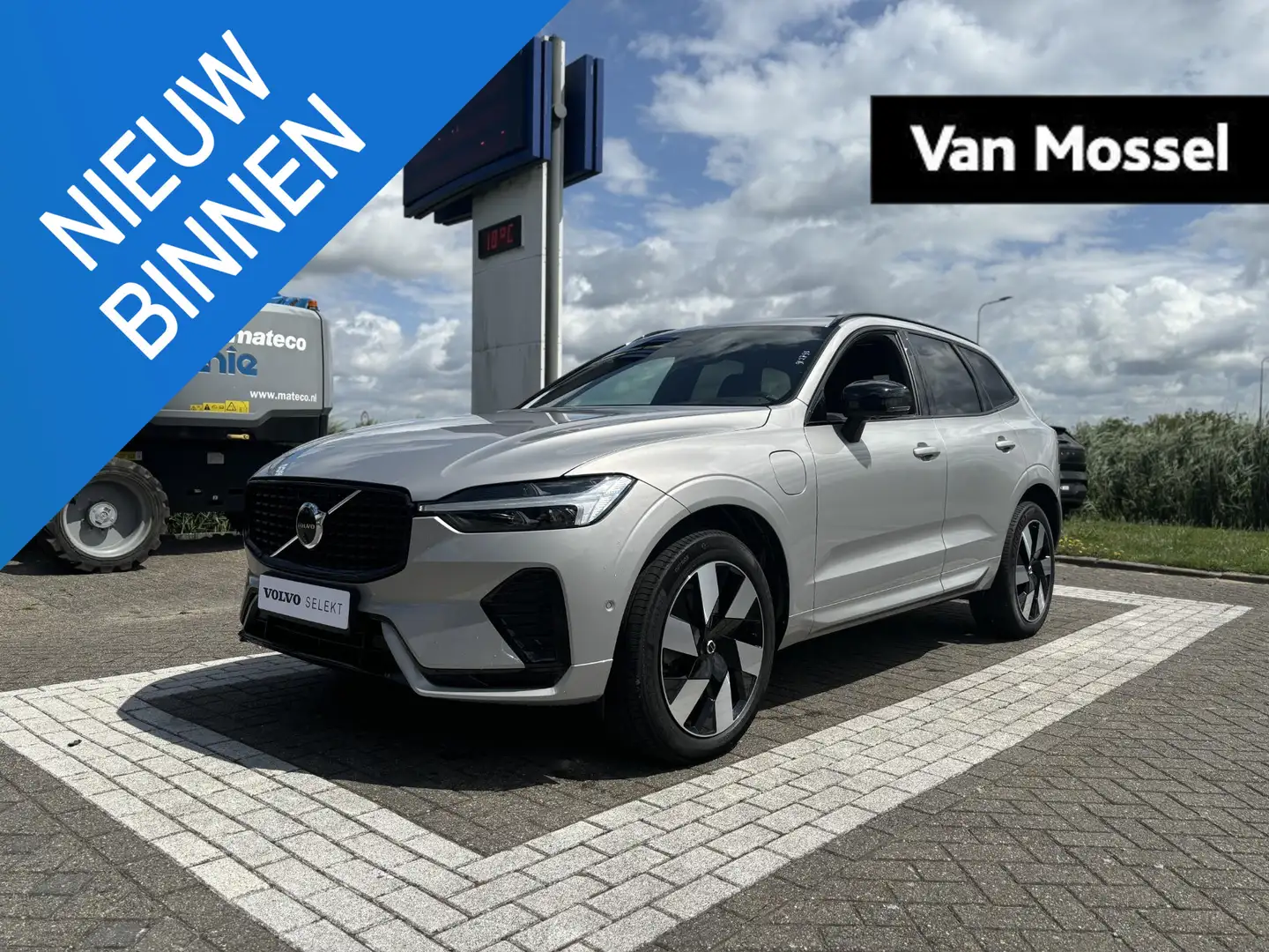 Volvo XC60 2.0 T8 Plug-in hybrid AWD Plus Dark | Harman/Kardo Grijs - 1