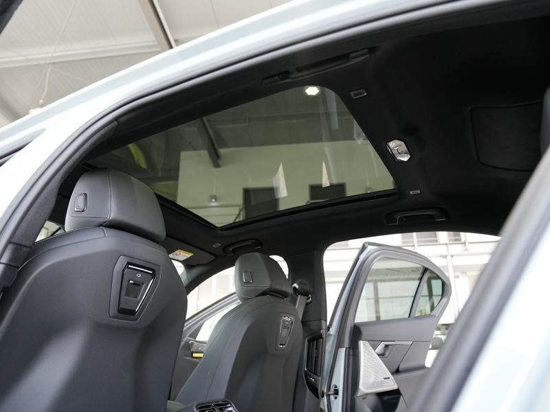 BMW 540 540d xDrive M SPORT PRO Belüftung 21LM B&W 360K — photo 13
