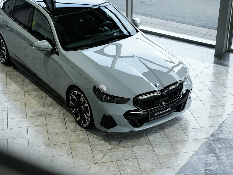 BMW 540 540d xDrive M SPORT PRO Belüftung 21LM B&W 360K — photo 5