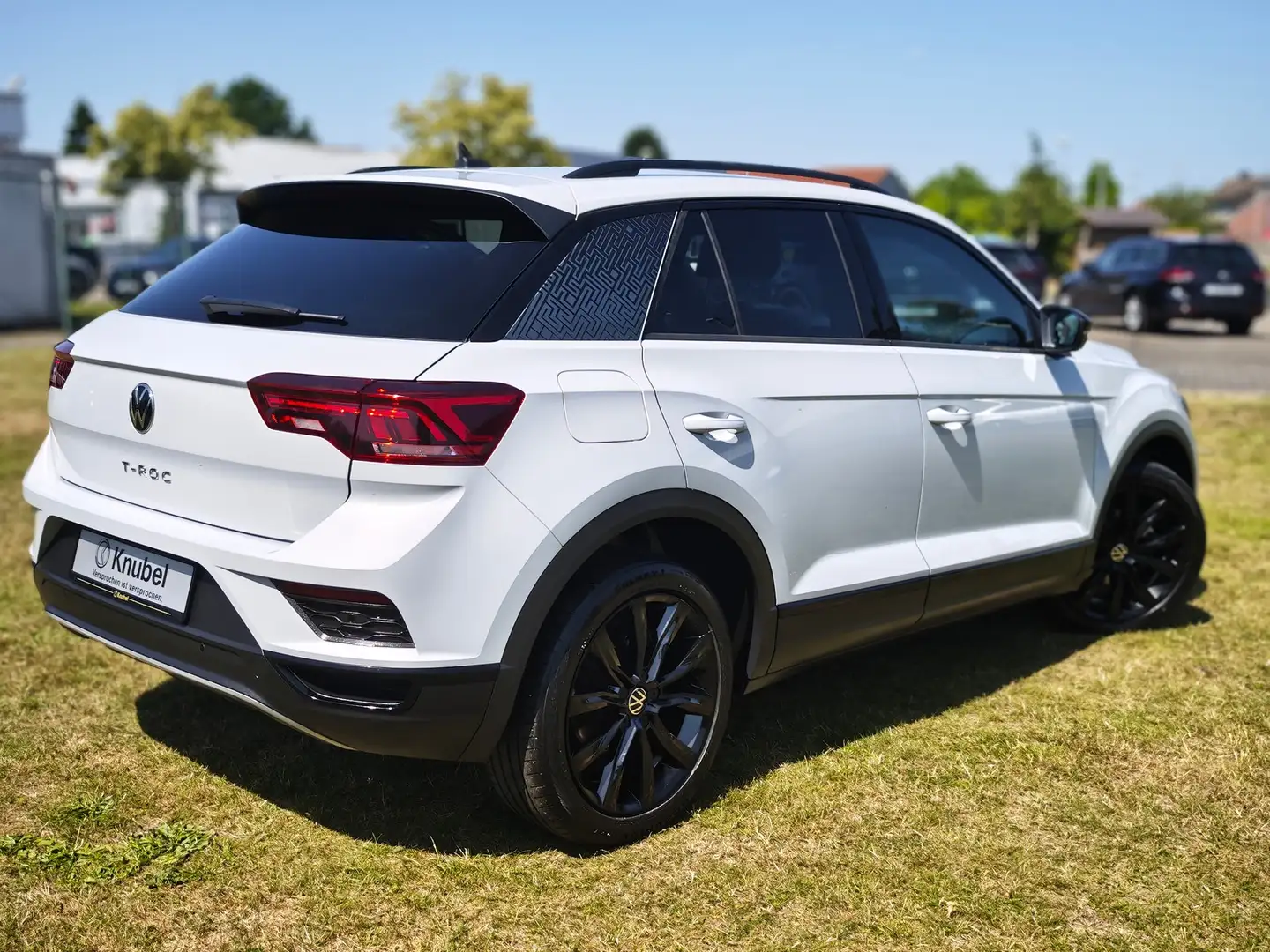 Volkswagen T-Roc Black Style 1.5 TSI DSG LED*Nav*AHK*ACC*Kamera Silber - 2