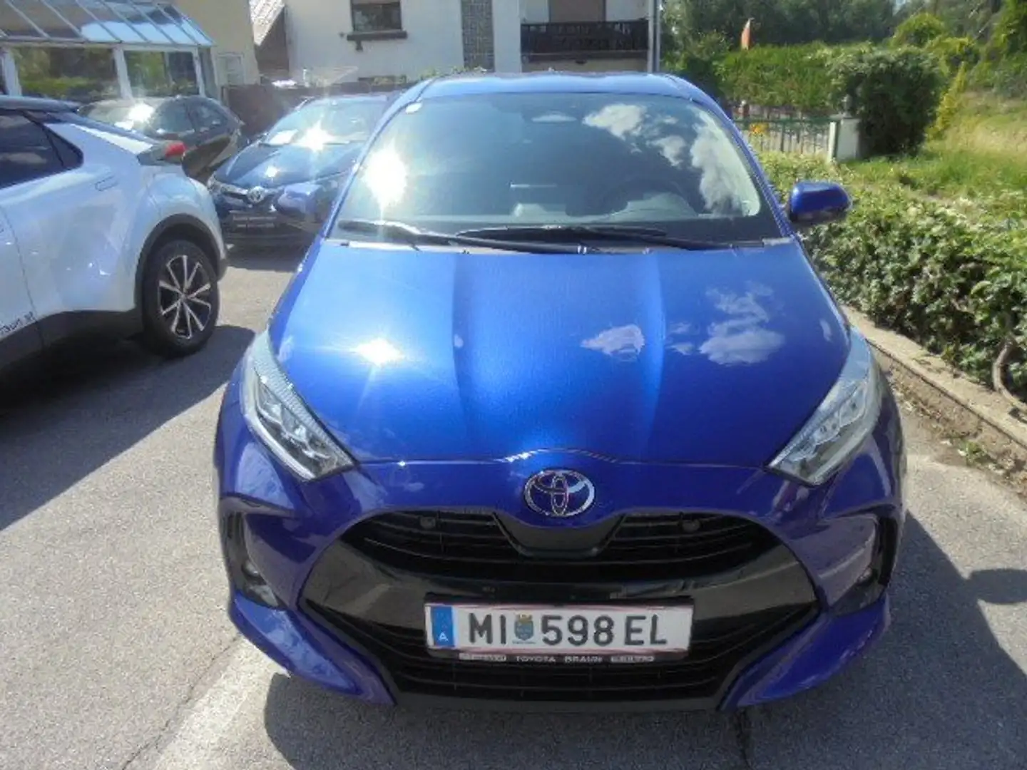 Toyota Yaris Hybrid Active Drive Blau - 2