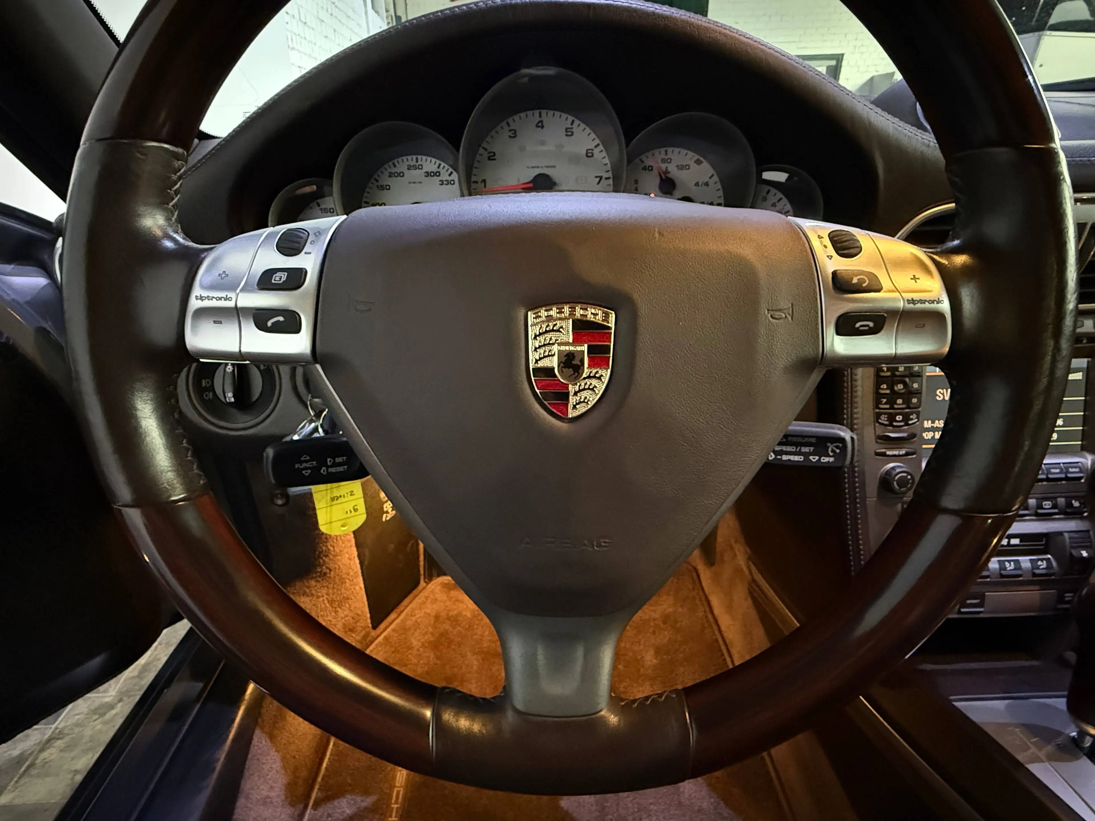 Porsche 997 Carrera 4 S Cabrio, Deutsche Auslieferung, Bose — photo 15
