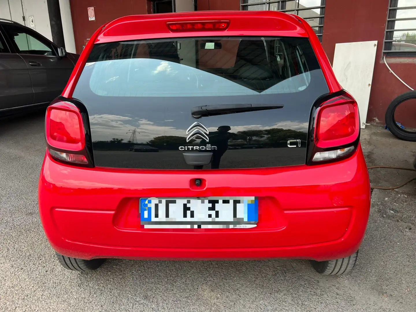 Citroen C1 VTi 72 S&S 5 porte Shine Rot - 1