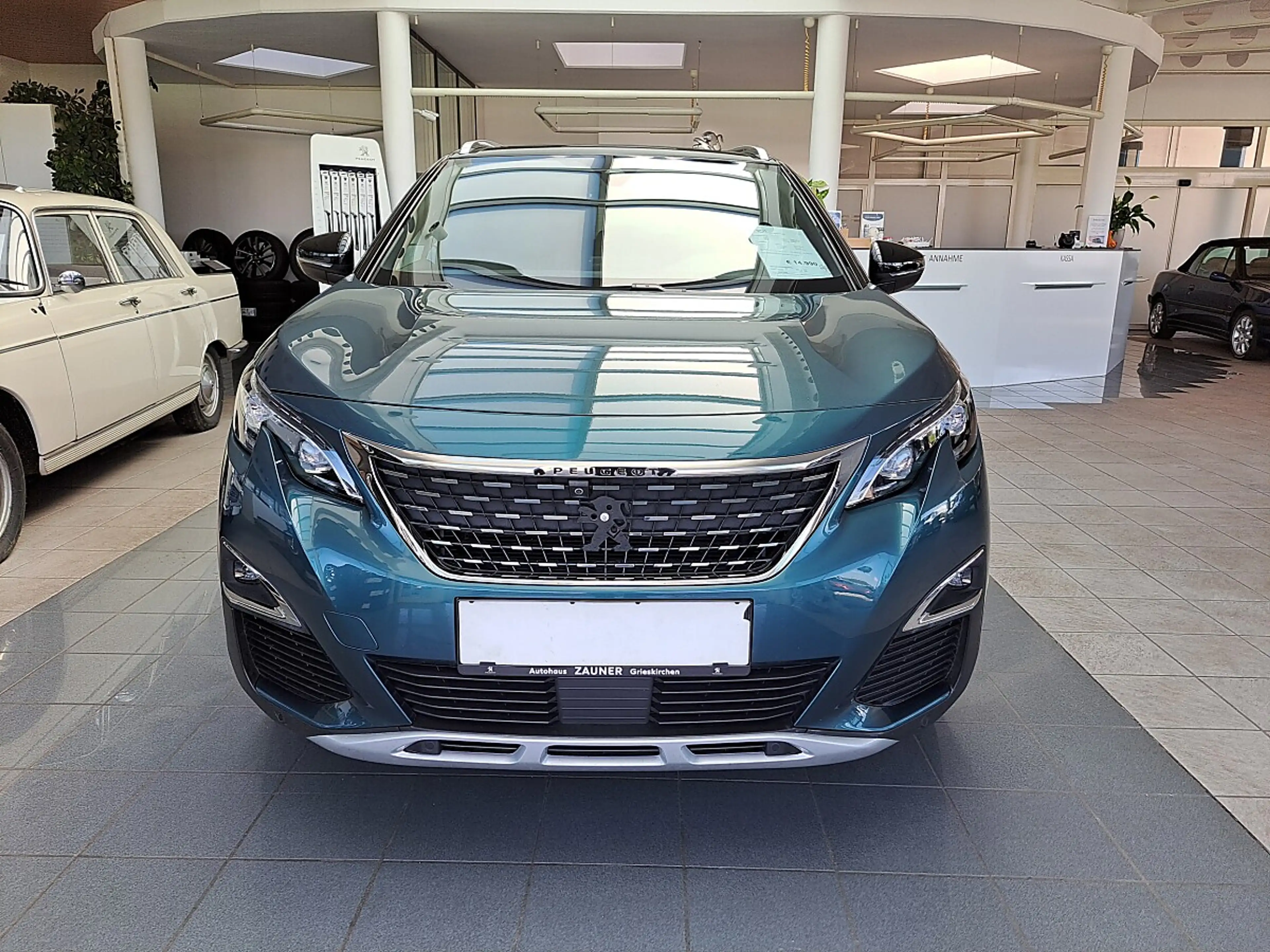 Peugeot 5008 2,0 BlueHDI 150 S&S 6-Gang GT Line — photo 7