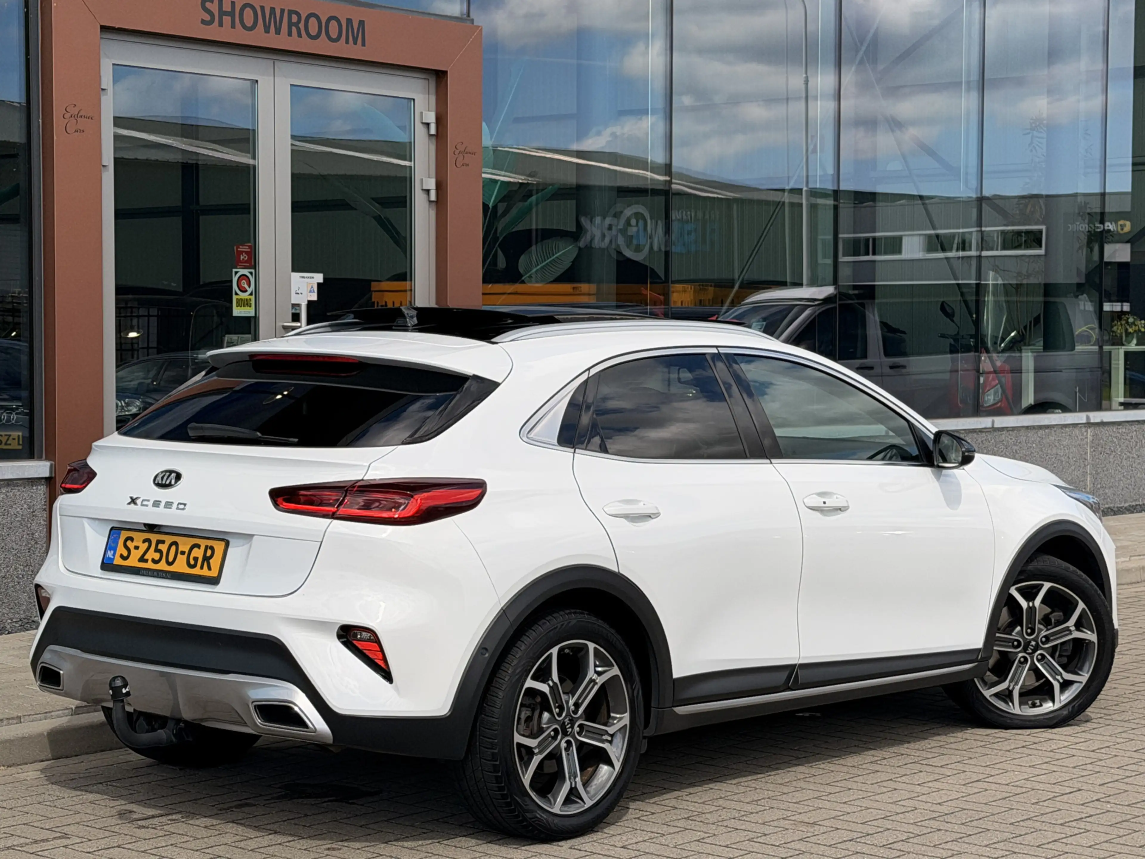 Kia XCeed 1.6 T-GDi ExecutiveLine | DESIGN PACK | Pano | ACC — photo 13