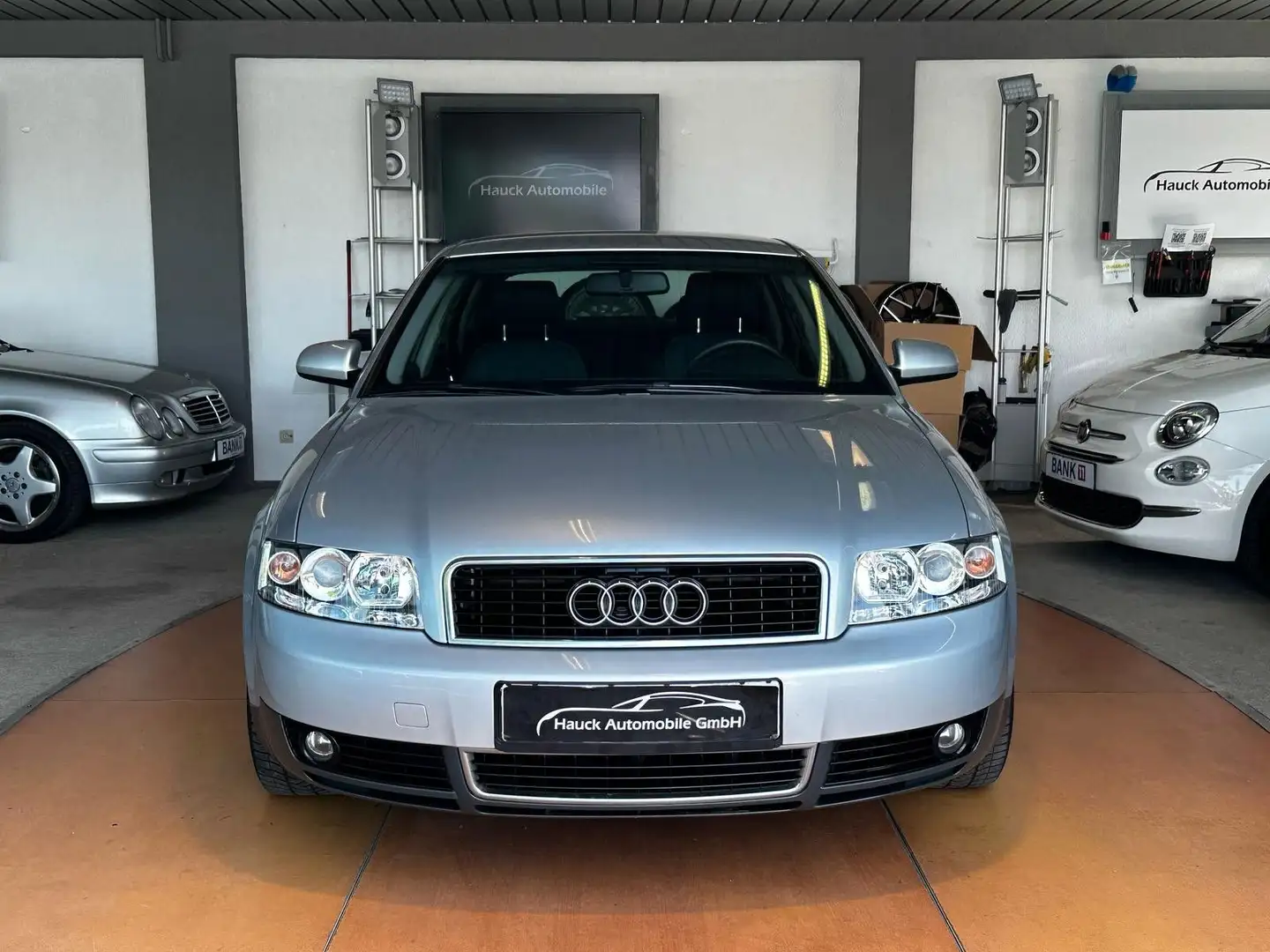 Audi A4 2.4 multitronic 1:HAND/KLIMA/ELF/8-FACH Silber - 2