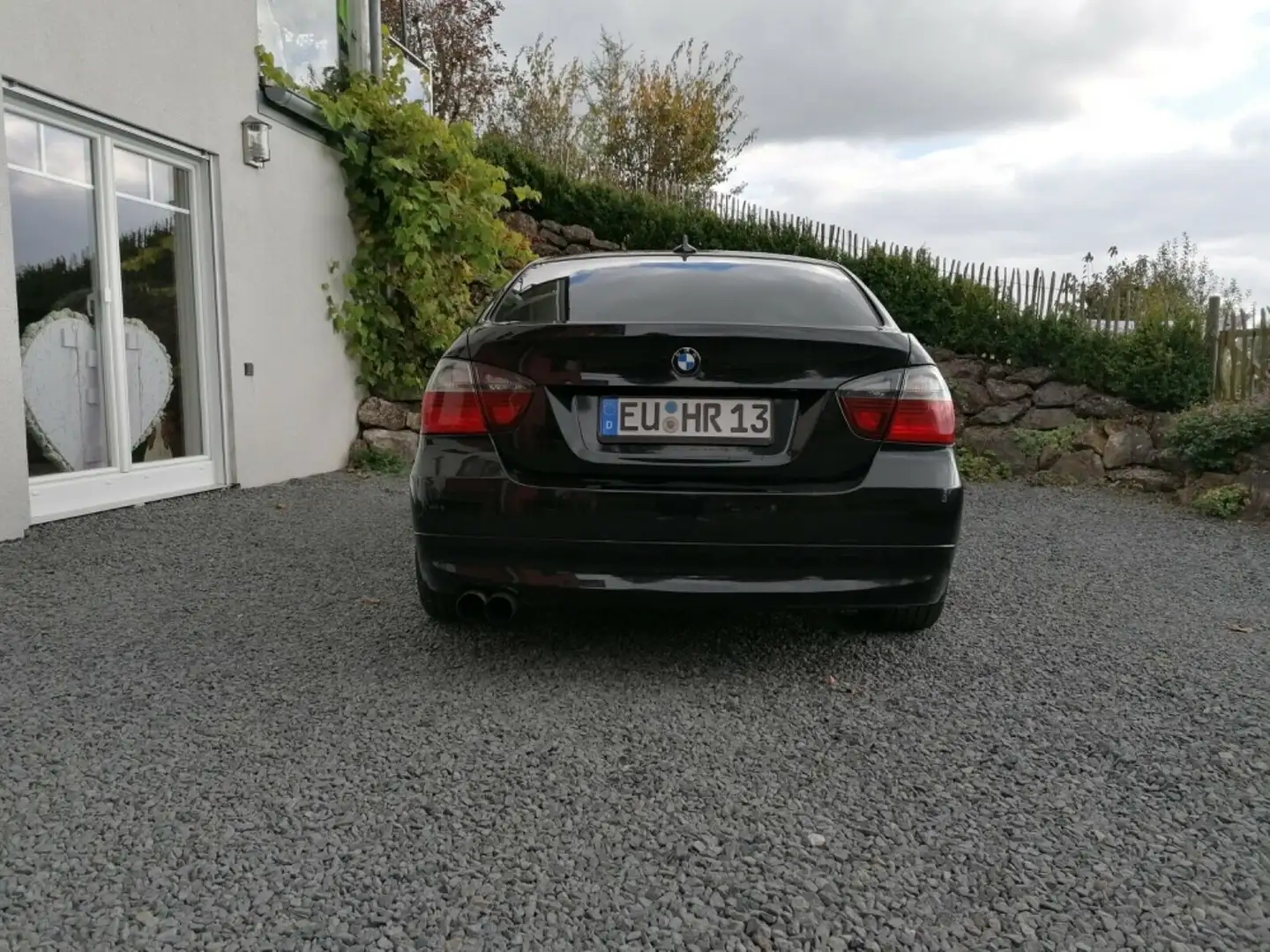 BMW 325 325i Schwarz - 2