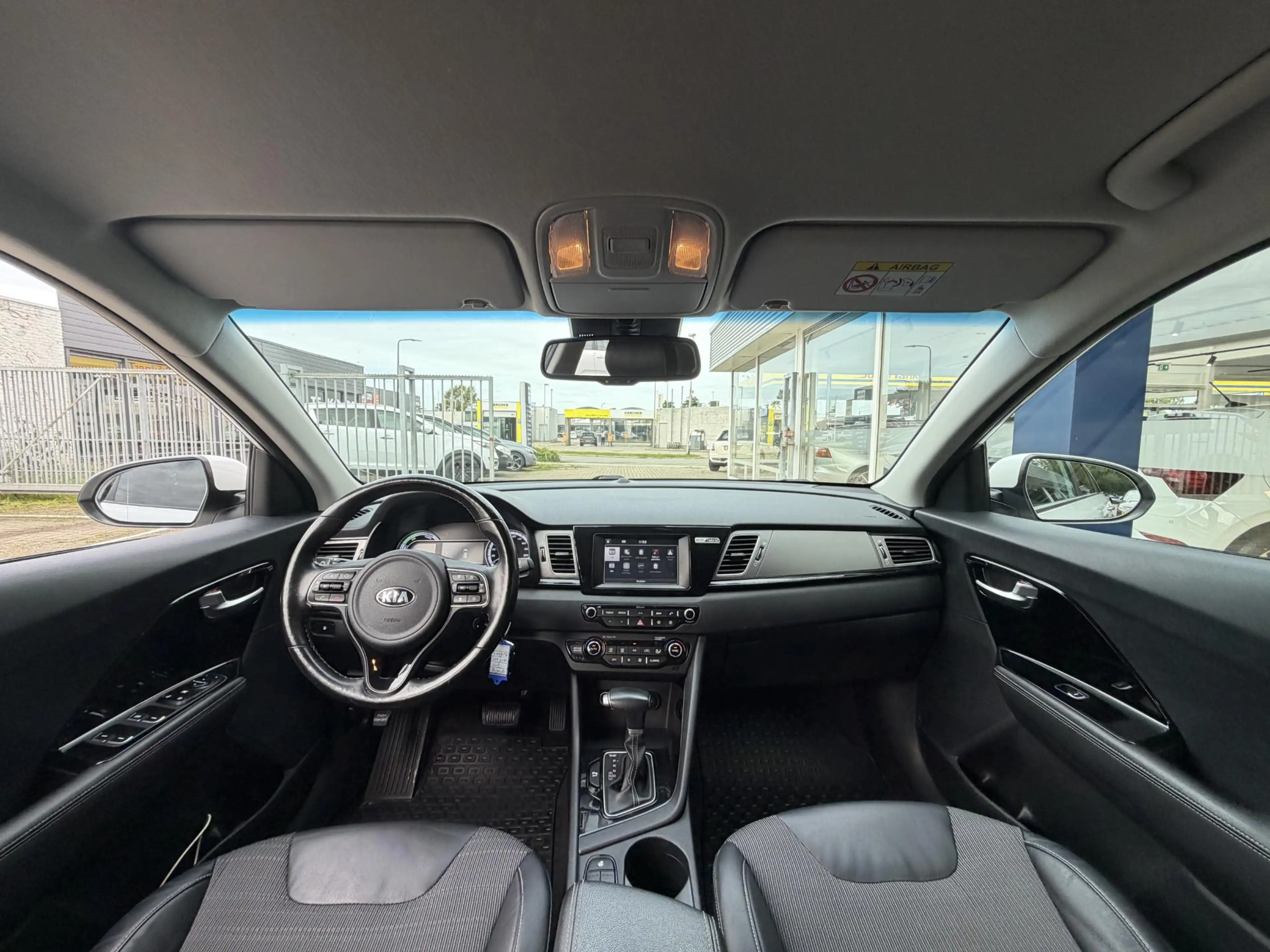Kia Niro 1.6 GDi Hybrid BusinessLine / Automaat / Stuur-/St — photo 14