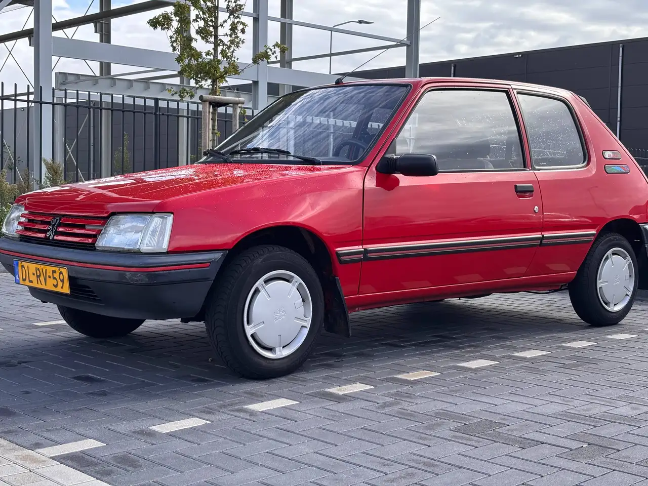 Peugeot 205