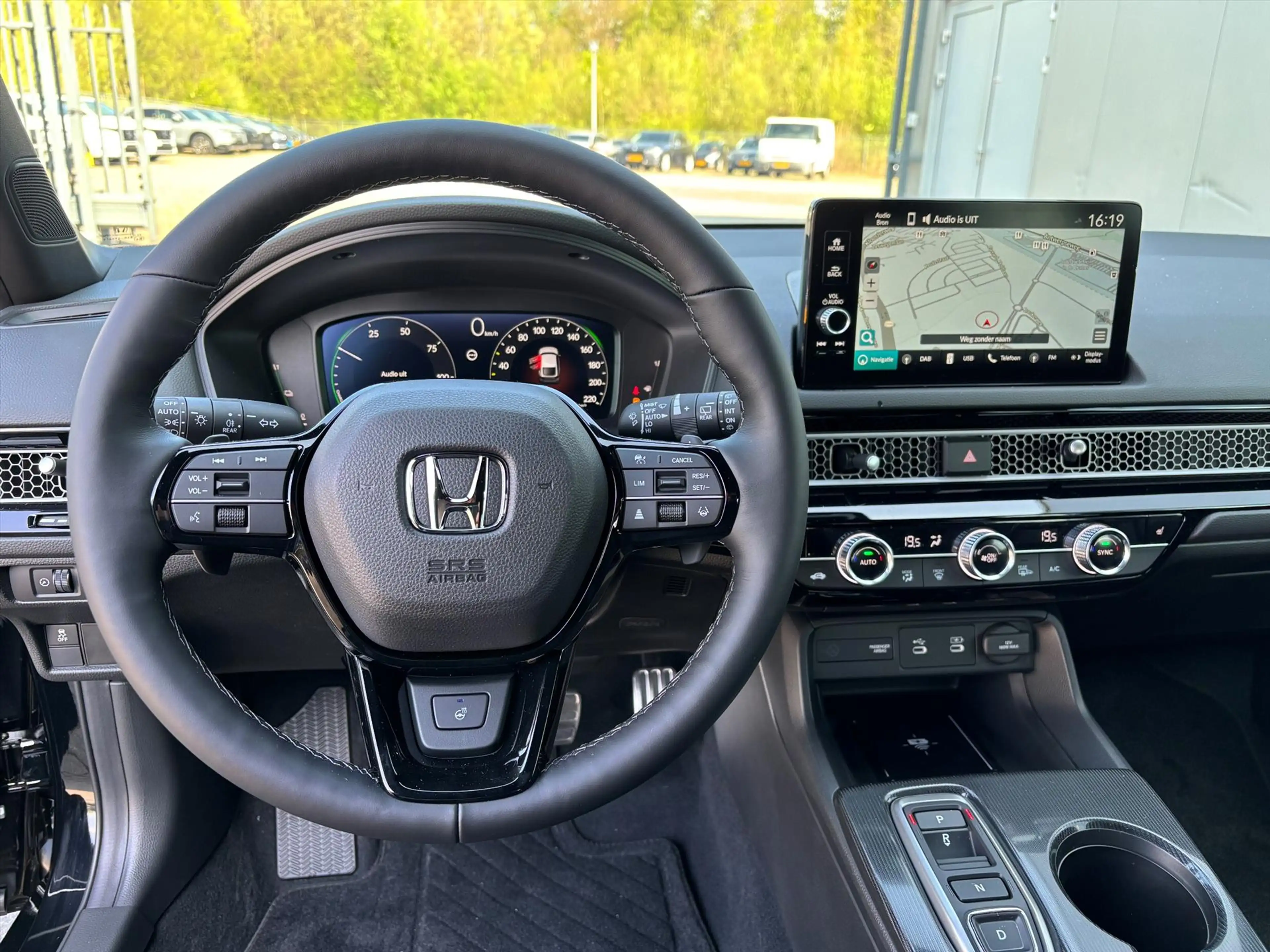 Honda Civic 2.0 e:HEV HYBRID Sport snel leverbaar | Pdc | Navi — photo 10
