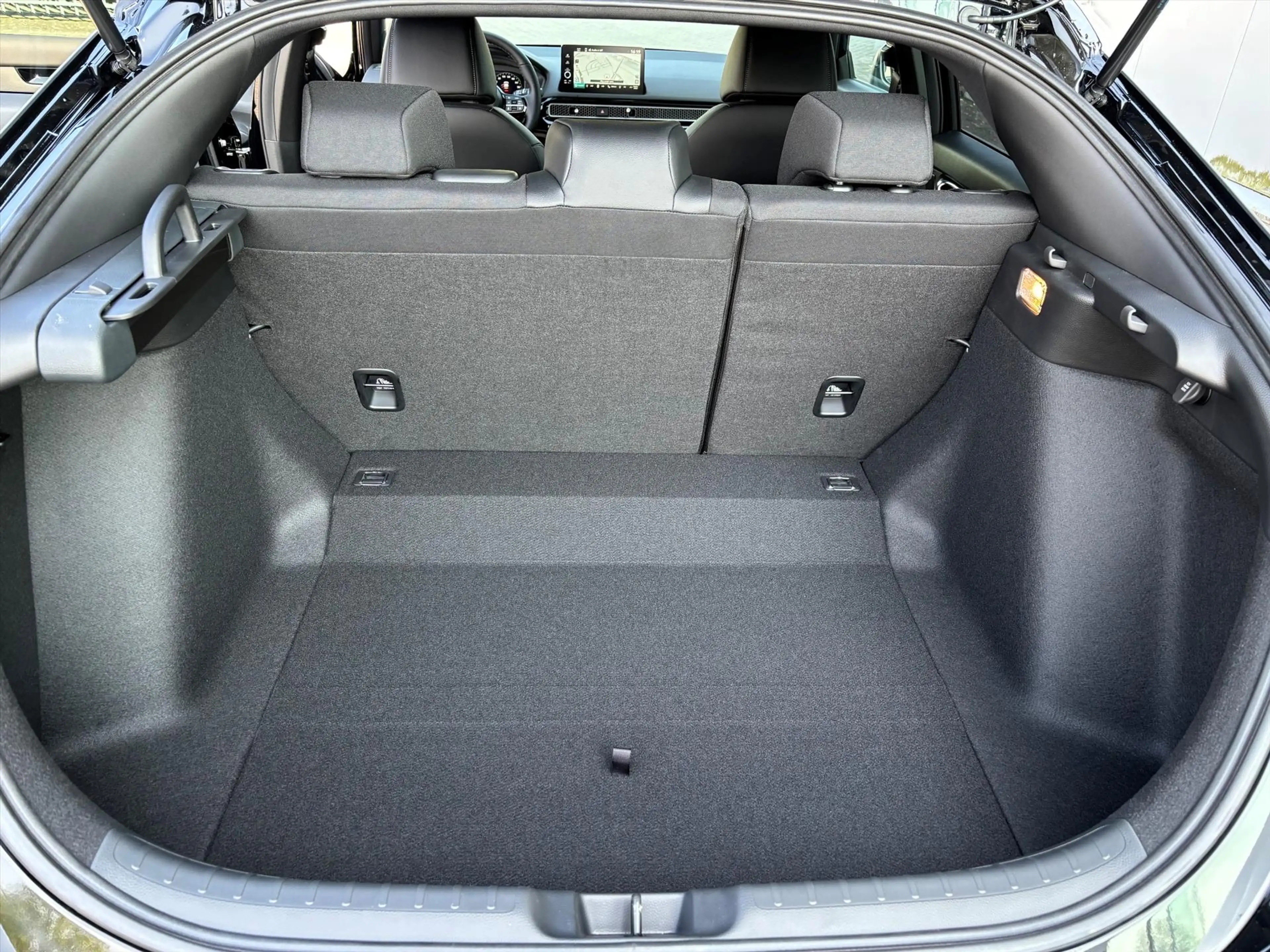 Honda Civic 2.0 e:HEV HYBRID Sport snel leverbaar | Pdc | Navi — photo 9