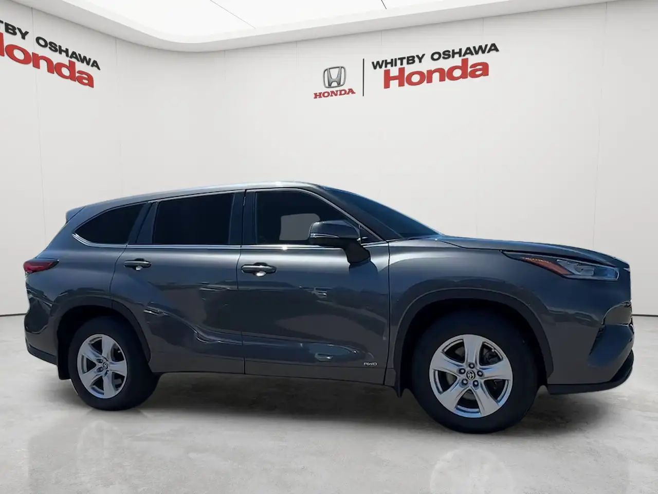 Toyota Highlander снимка Toyota Highlander