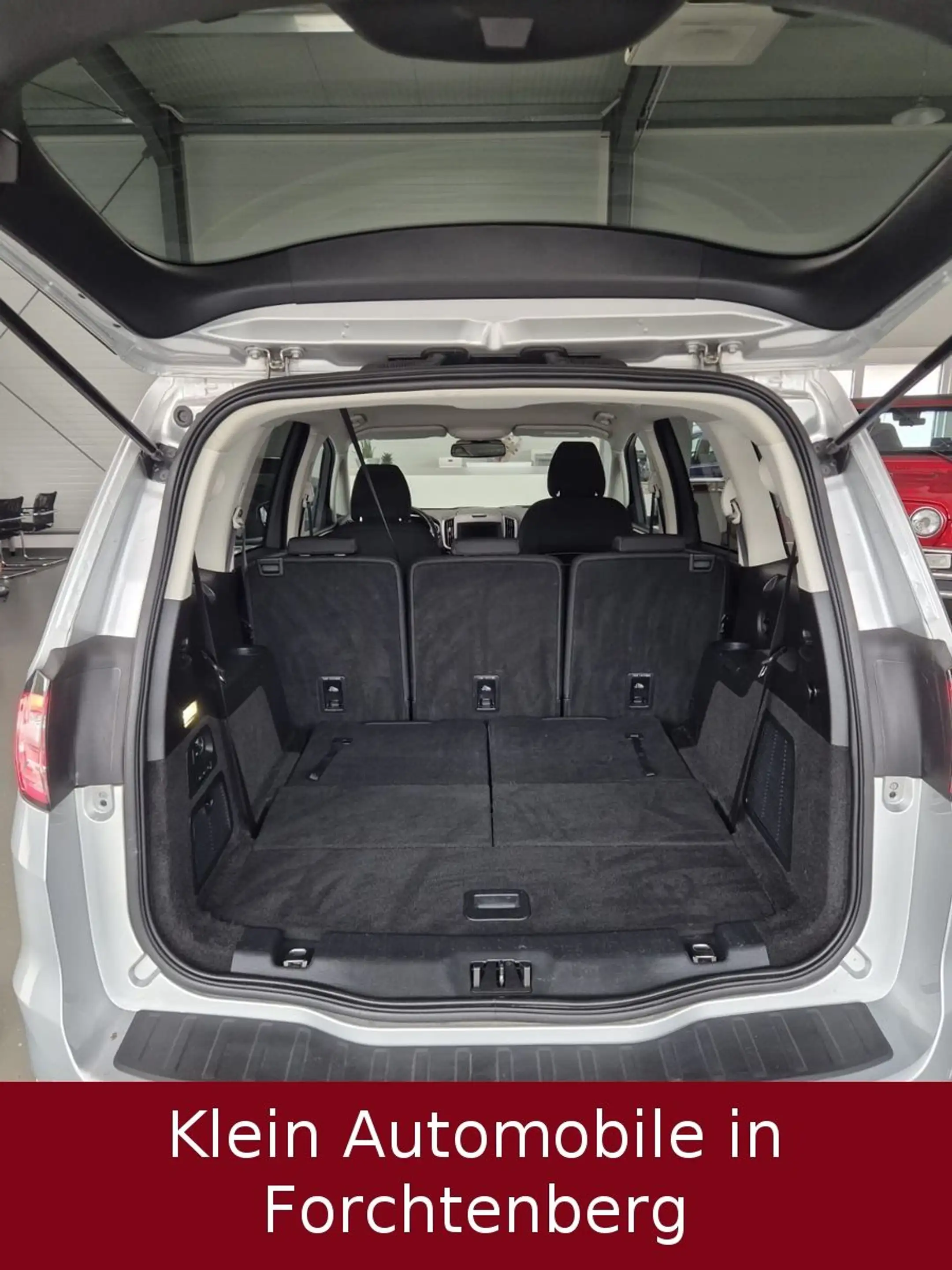 Ford Galaxy Titanium Navi PDC LaneAssist SHZ 7-Sitzer — photo 11