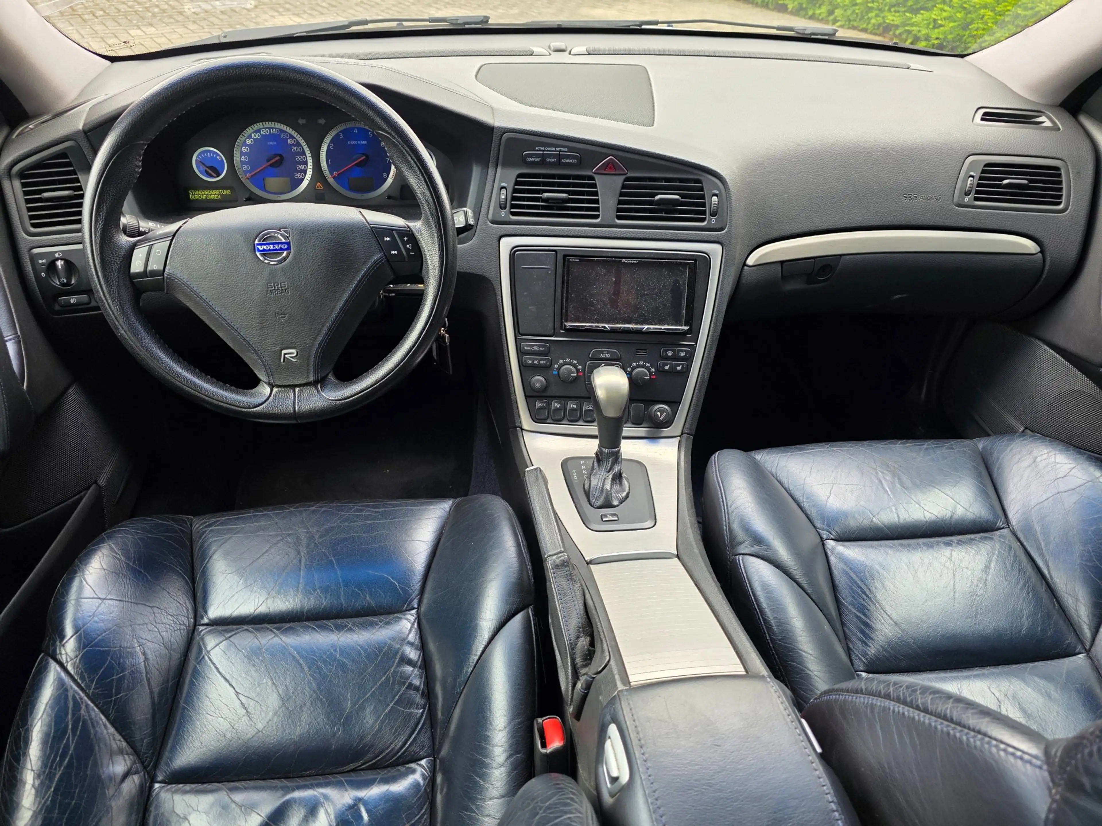 Volvo V70 2.5 R Facelift 6 gear autom, netto € 16.325 — photo 4