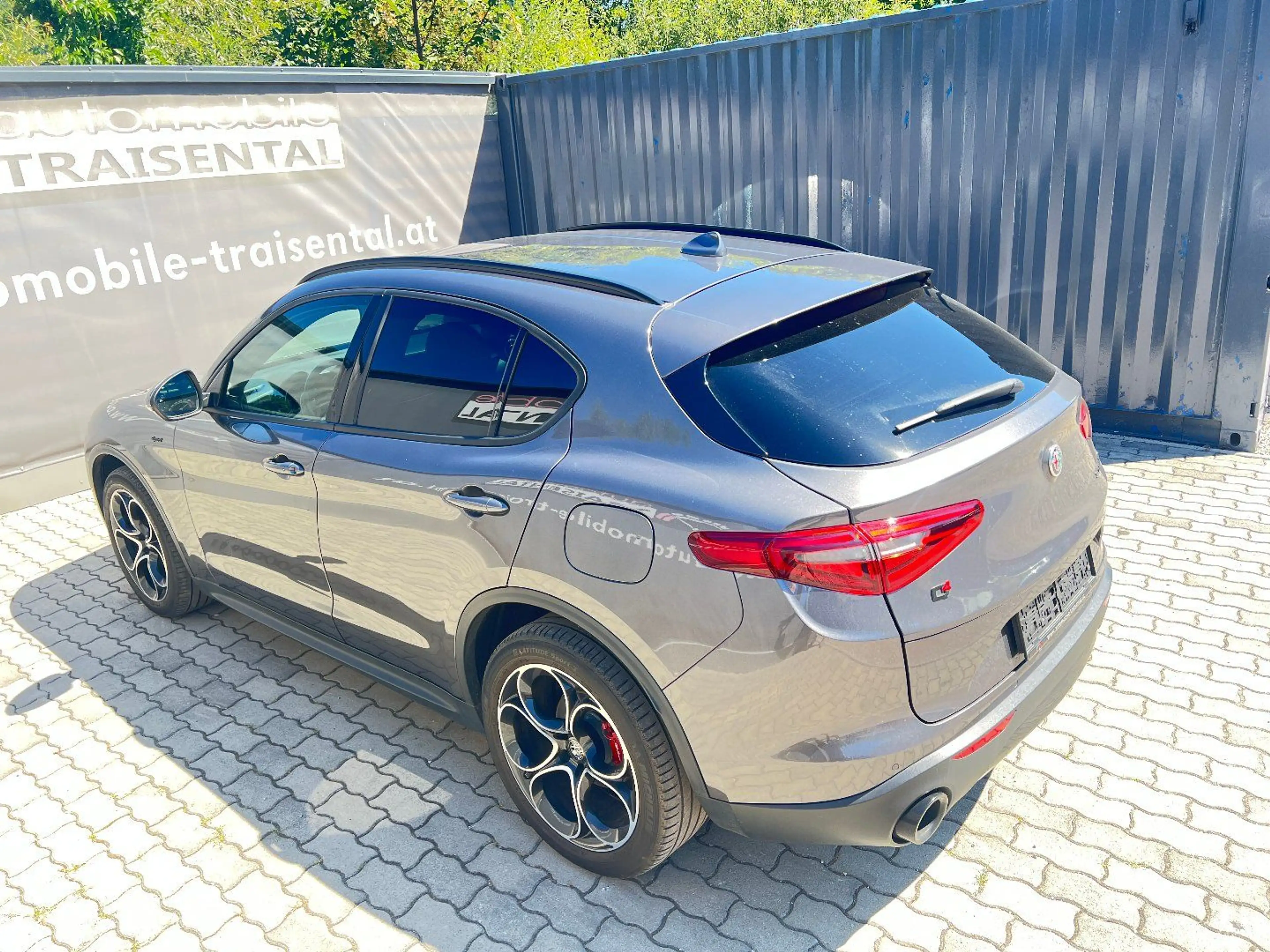 Alfa Romeo Stelvio Sprint Q4 Veloce Paket mit AHK — photo 6