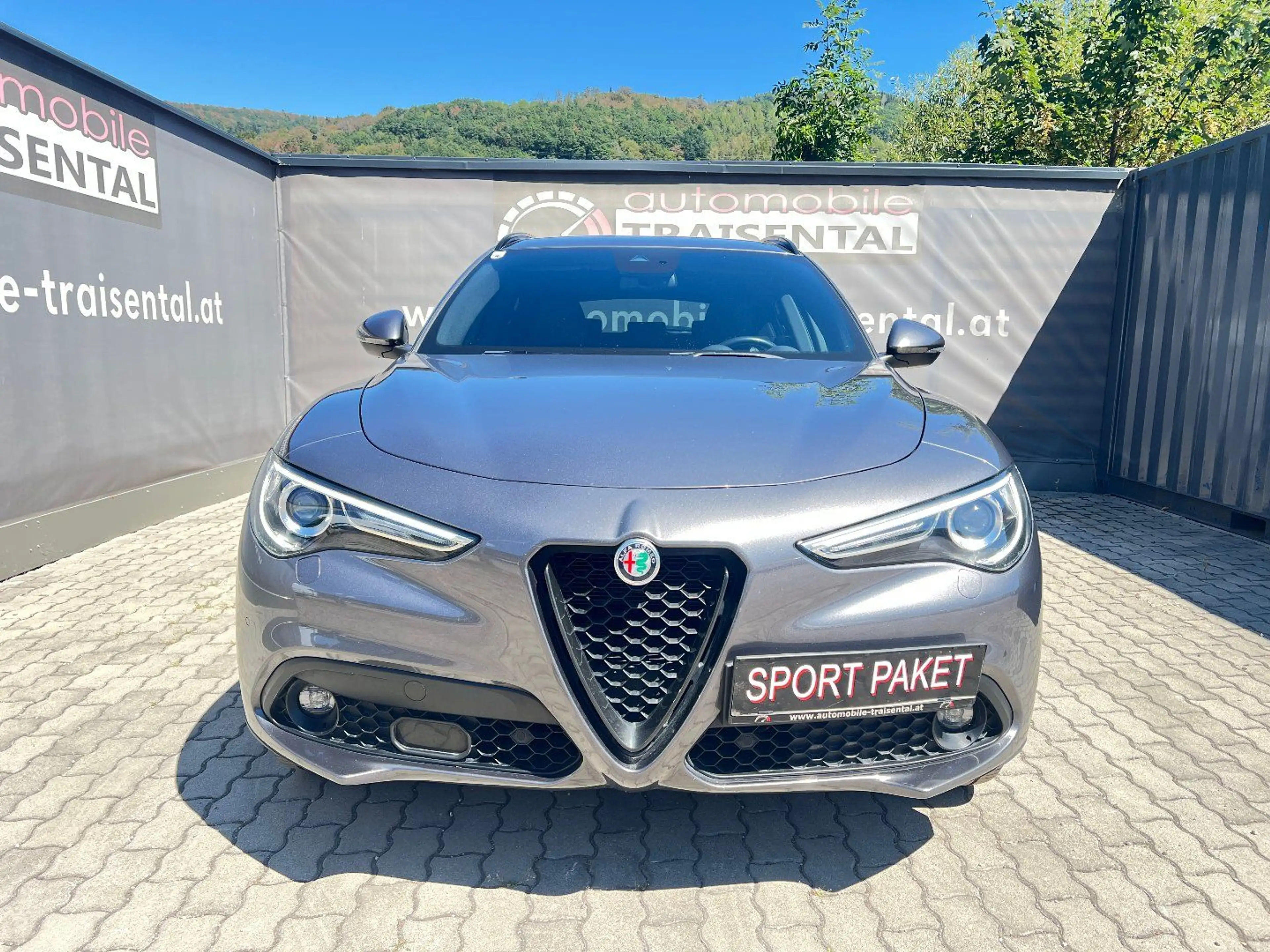 Alfa Romeo Stelvio Sprint Q4 Veloce Paket mit AHK — photo 2