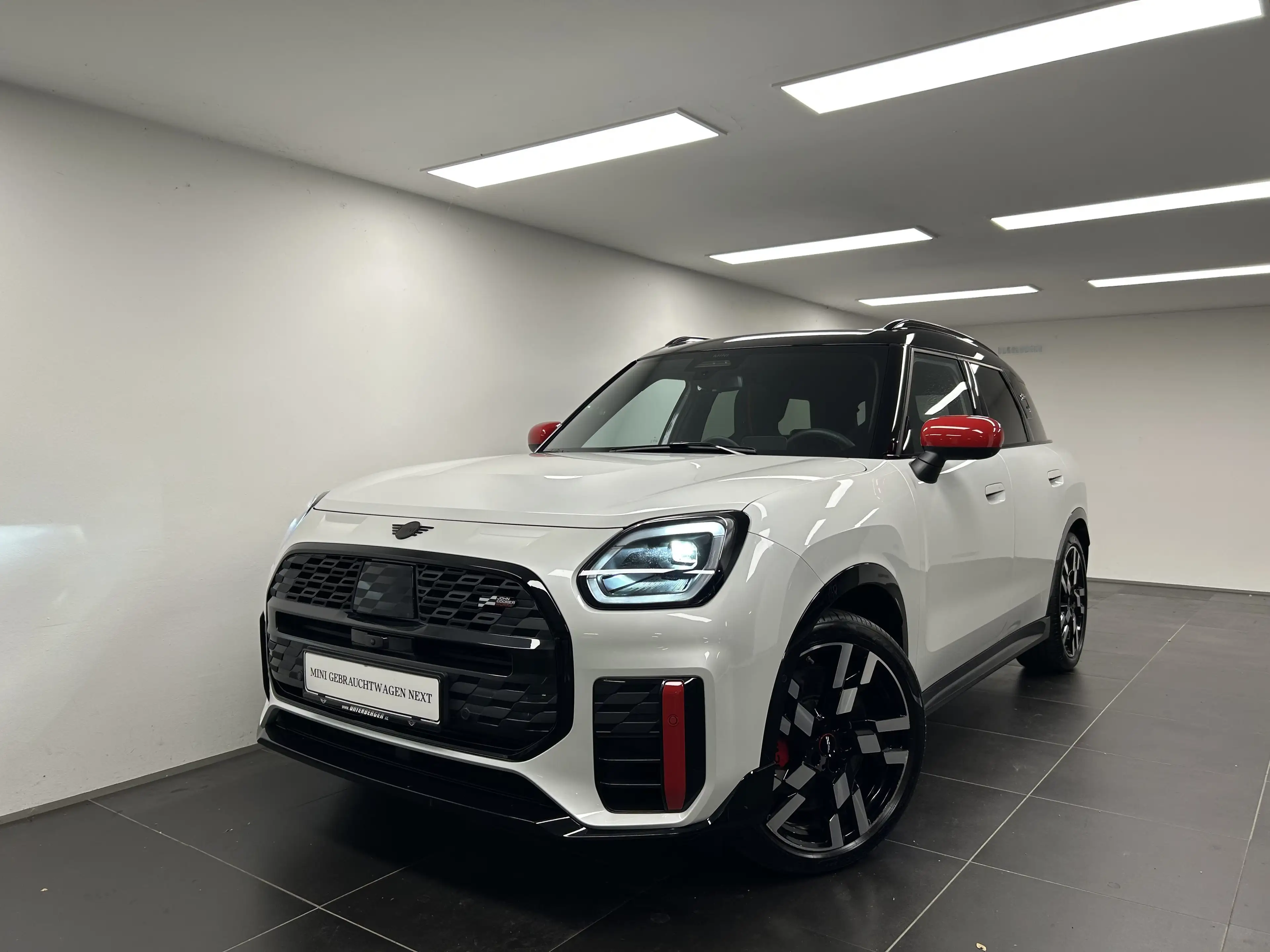 MINI John Cooper Works Countryman John Cooper Works Countryman ALL4 — photo 7