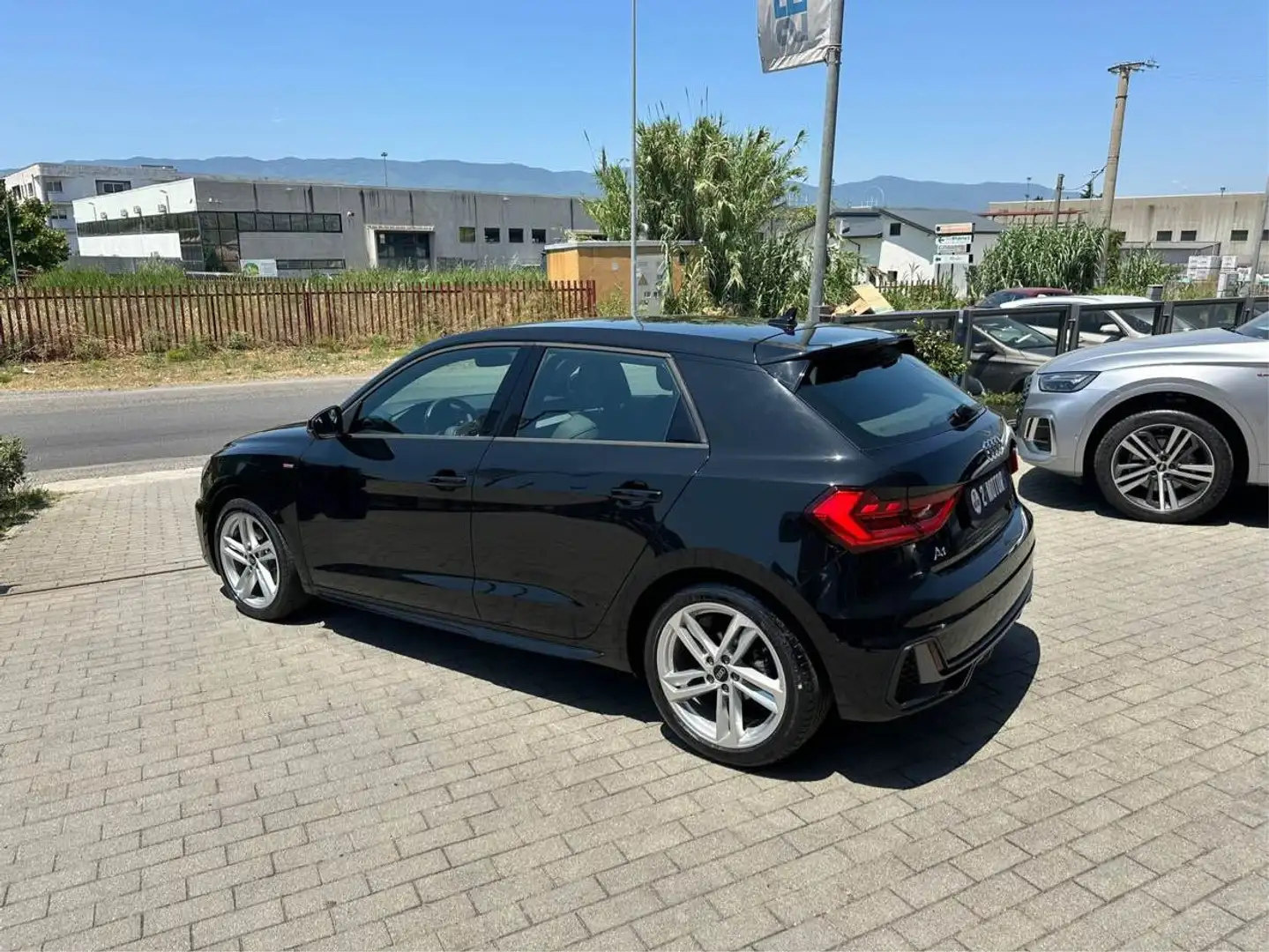 Audi A1 Sportback 35 1.5 tfsi S Line Edition s-tronic my20 Nero - 2