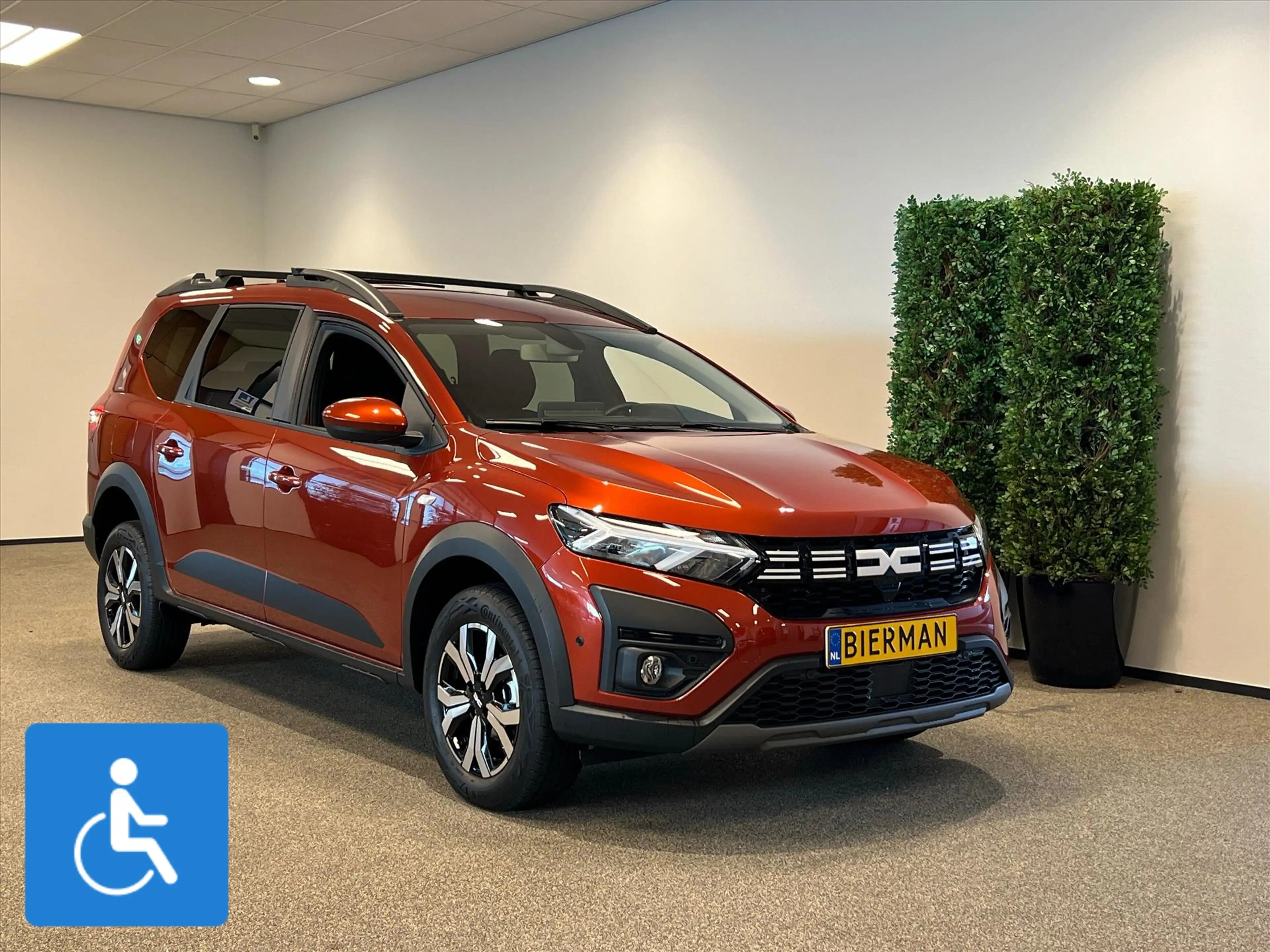 Dacia Jogger Rolstoelauto 5+1