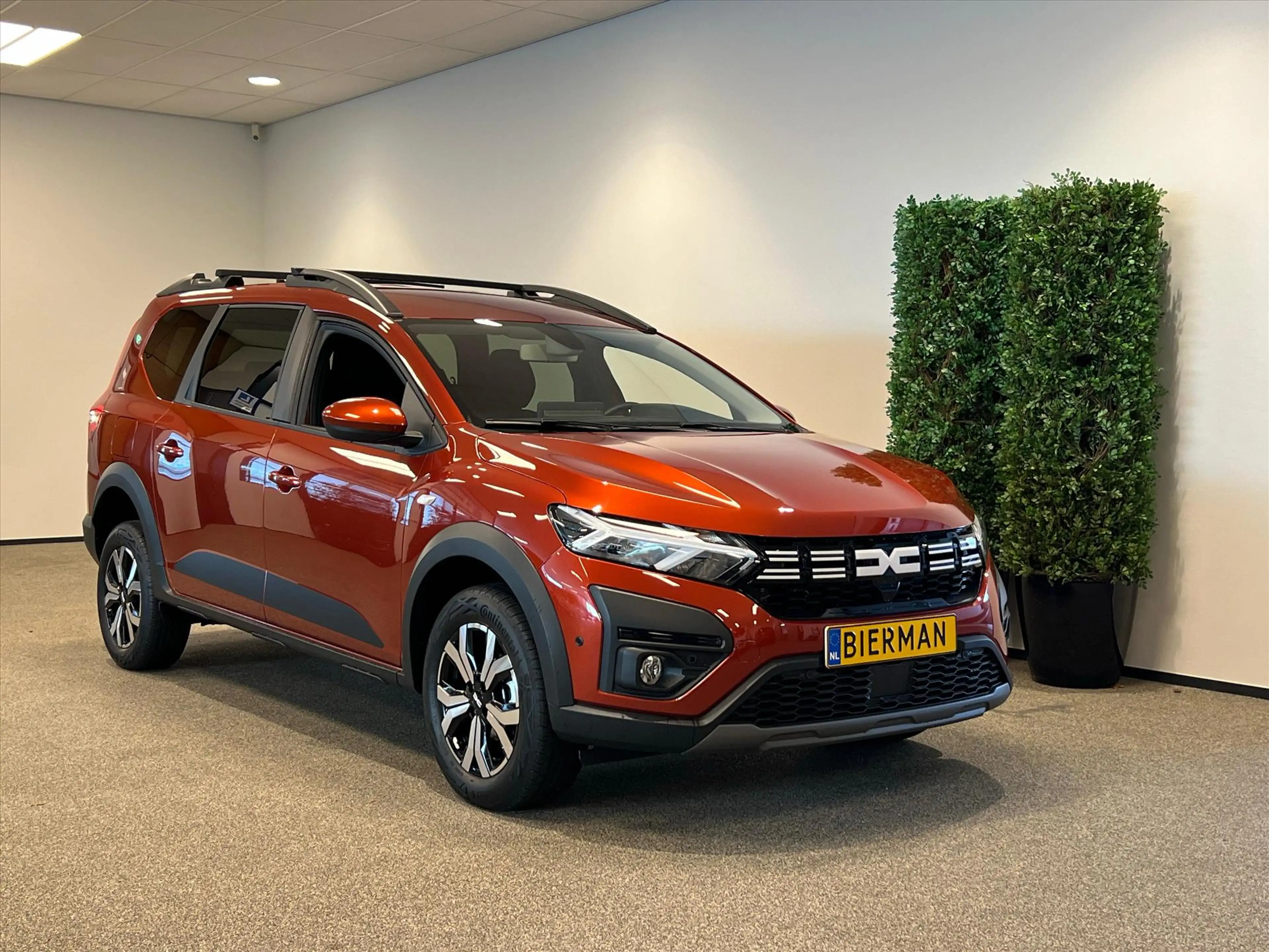 Dacia Jogger Rolstoelauto 5+1 — photo 4