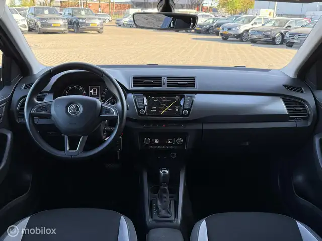 Skoda Fabia view 2