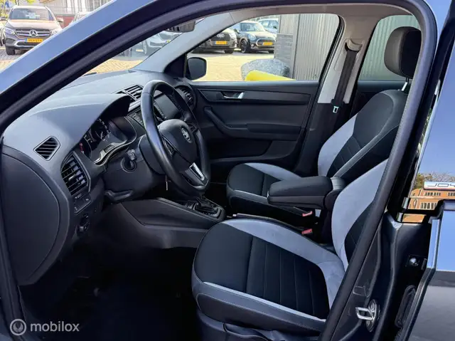 Skoda Fabia view 10