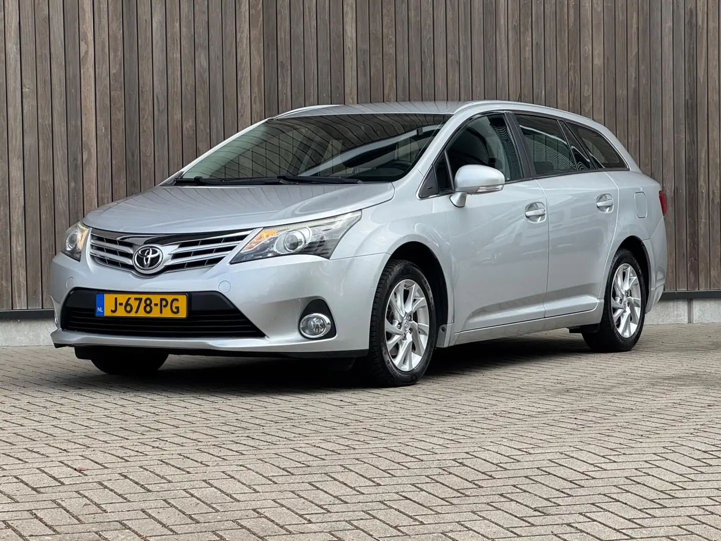 Toyota Avensis Wagon 1.8 VVTi Business / Trekhaak / Automaat Сірий - 2