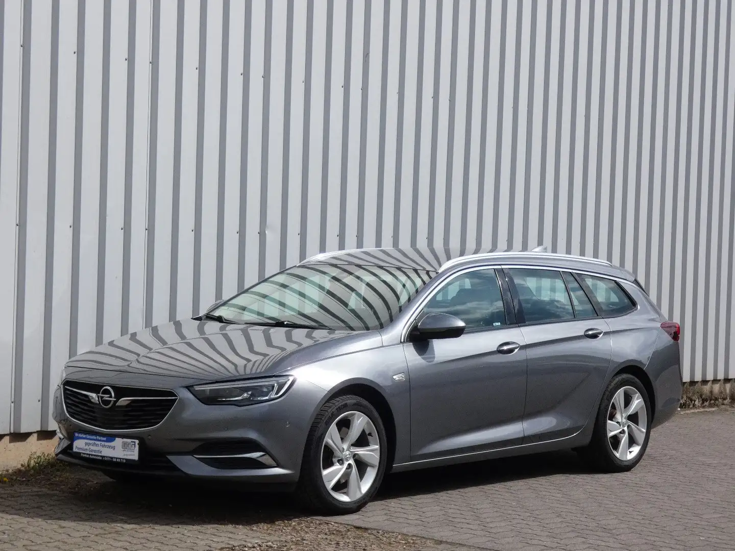 Opel Insignia B Sports Tourer Innovation-LED-Navi-AHK Grau - 2