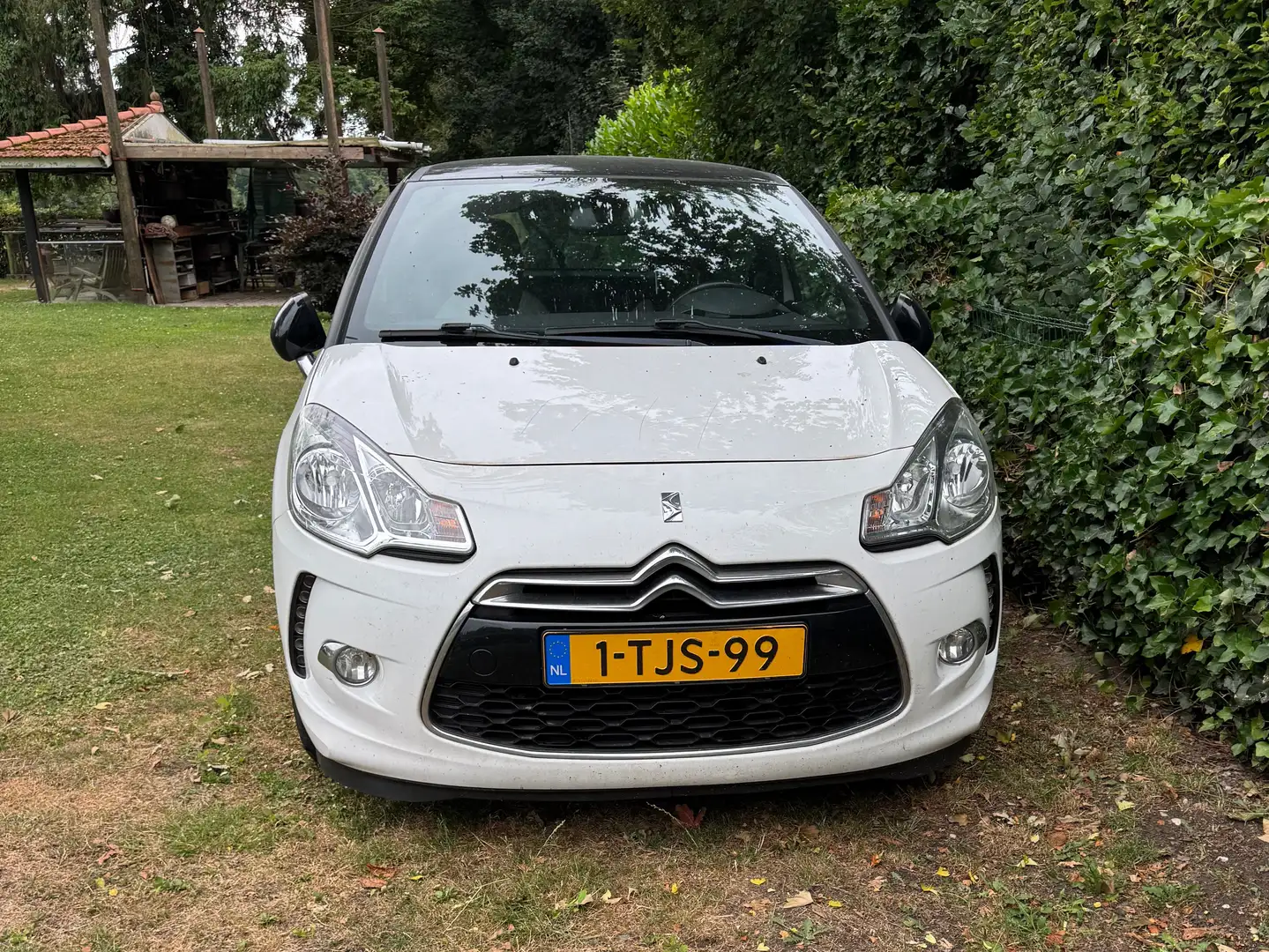 Citroen DS3 DS3 1.2 e-VTi So Chic Wit - 2