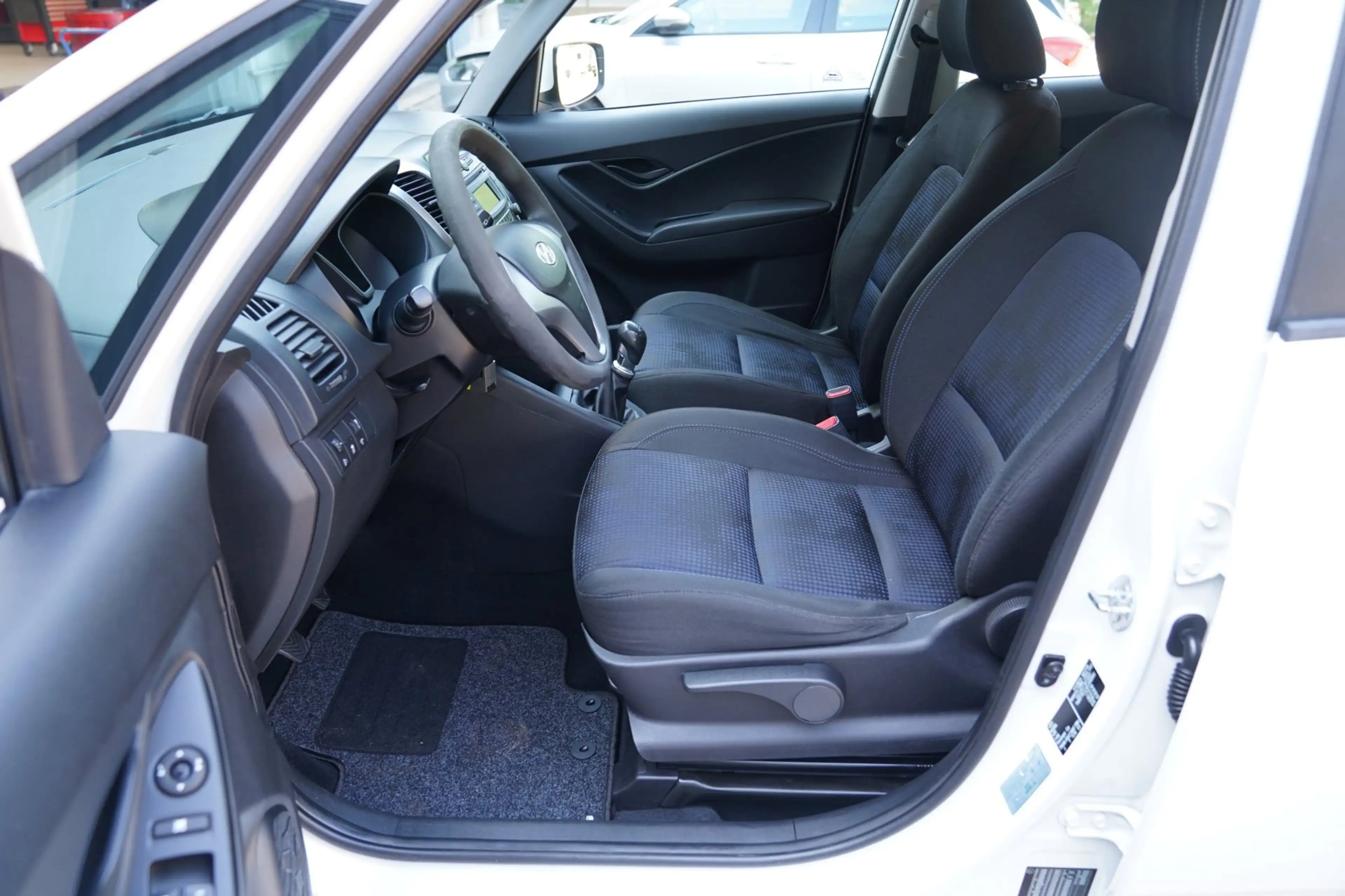 Hyundai iX20 1.4i i-Motion|Prijs rijklaar incl 12 mnd garantie| — photo 19
