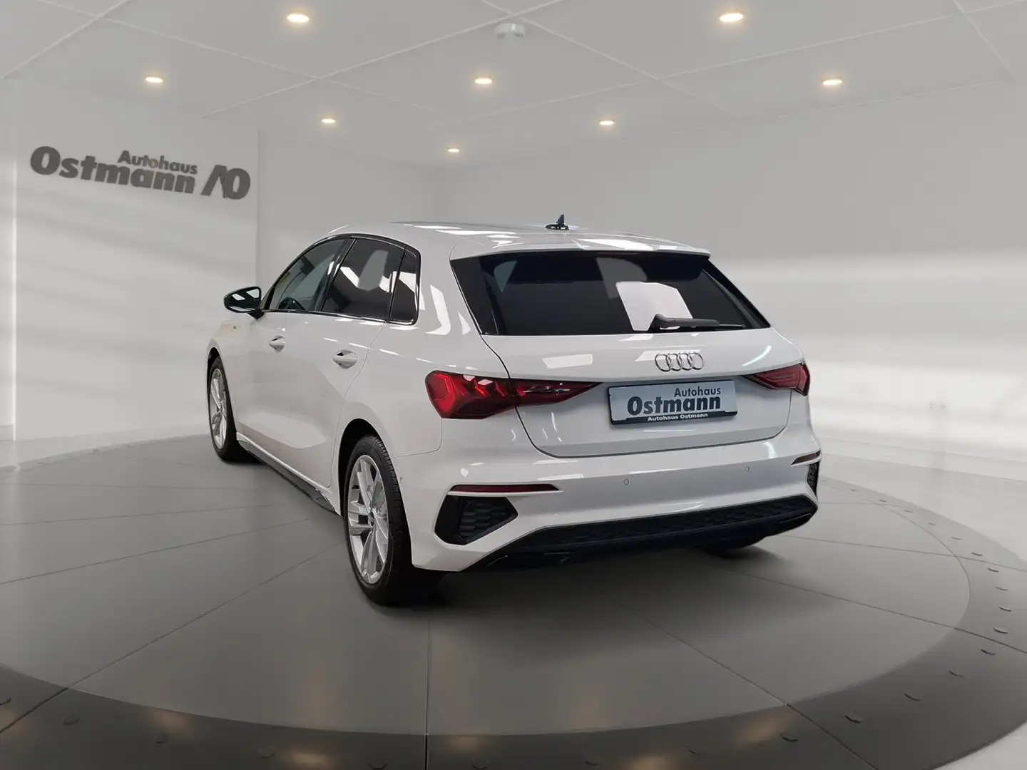 Audi A3 Sportback 35 TFSI S-Line LED LM SHZ Tempo Weiß - 2