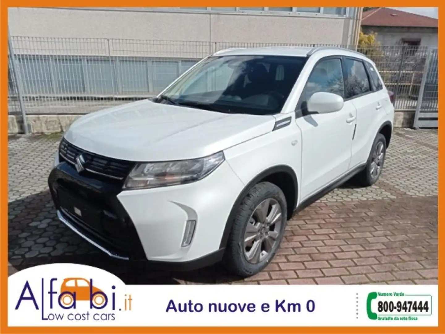 Suzuki Vitara Nuova MY24 1.4 129CV Hybrid 2WD Man. Cool+ Bianco - 2