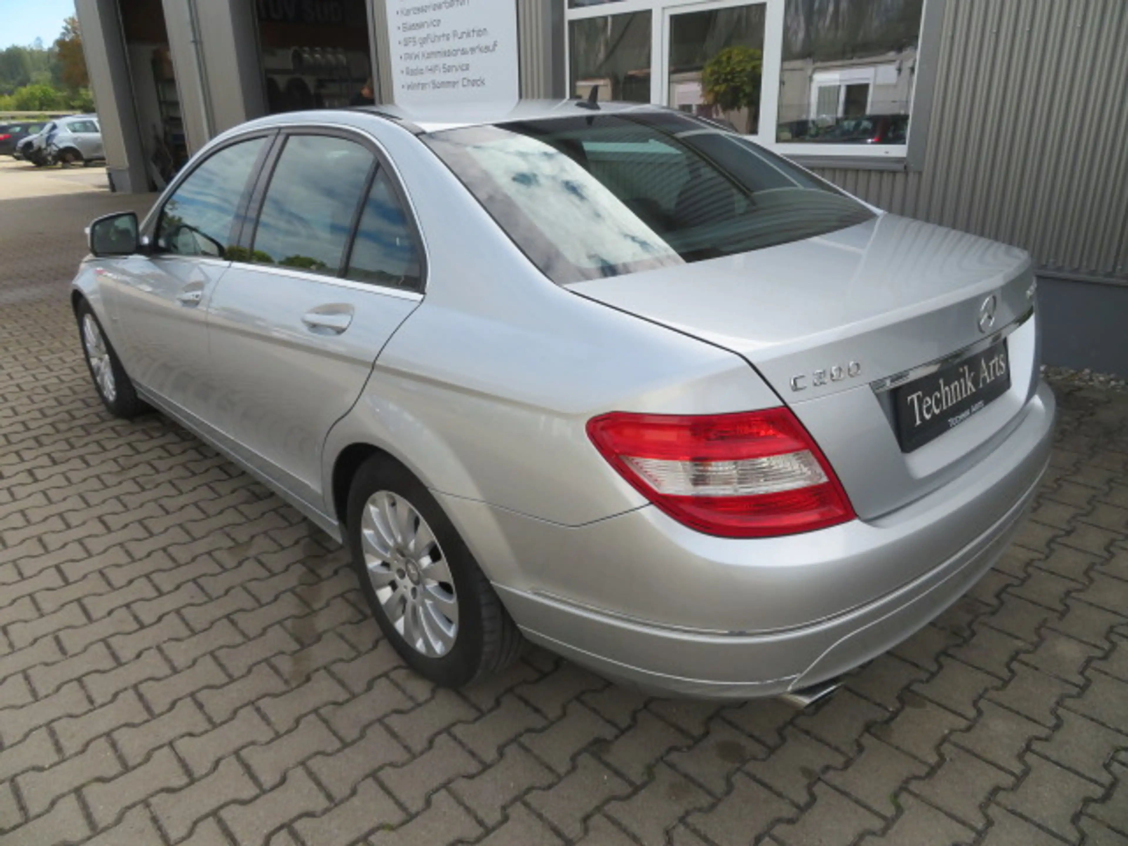 Mercedes-Benz C 200 C-Klasse Kompressor Automatik Classic — photo 7