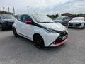Toyota Aygo Aygo 2015 5p 1.0 Benz. x-play Blanc - thumbnail 2