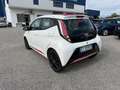 Toyota Aygo Aygo 2015 5p 1.0 Benz. x-play Blanc - thumbnail 3