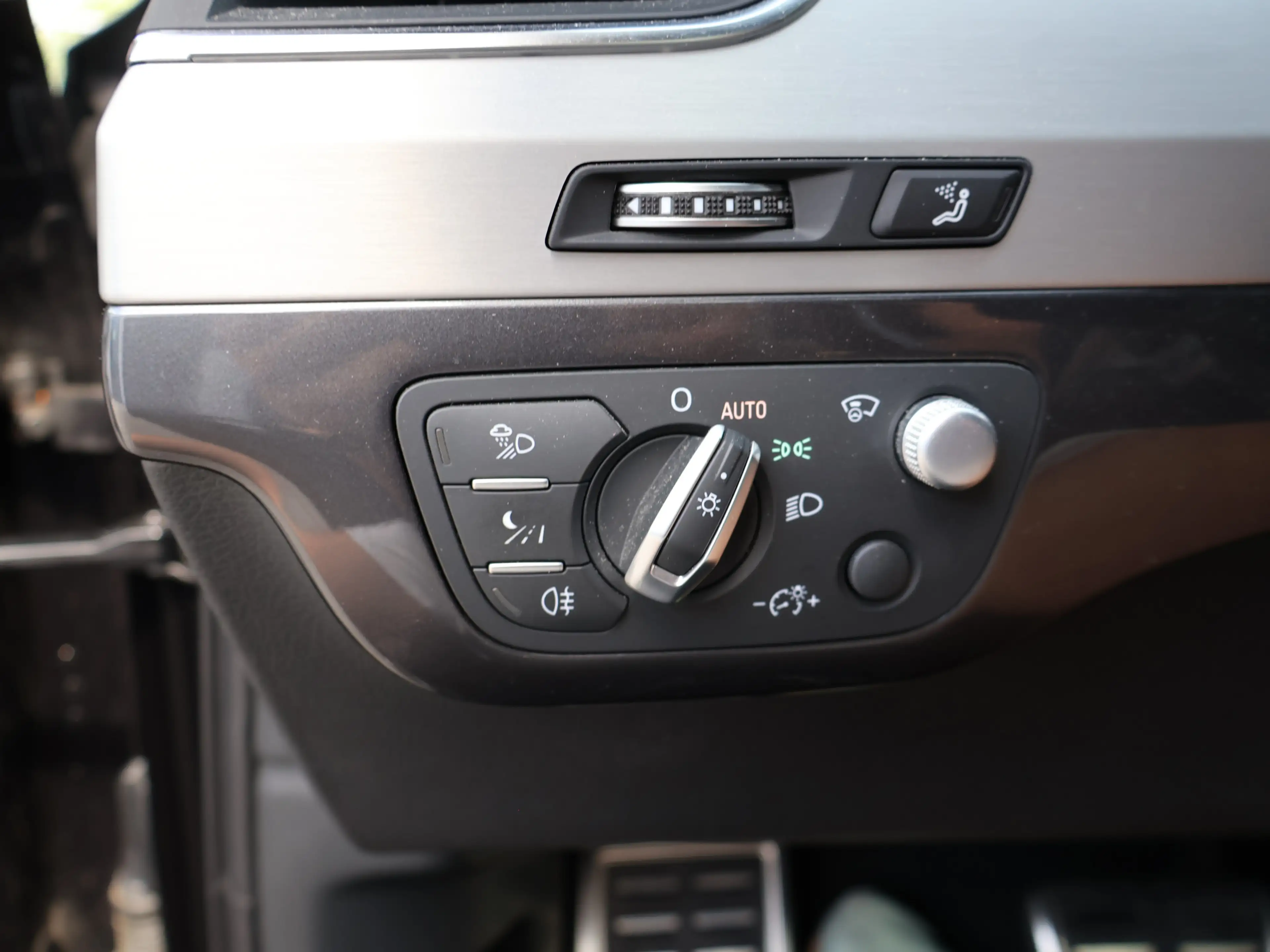 Audi Q7 50 TDI quattro S Line-Pano-HeadUp-7 Sitz.-AHK — photo 15