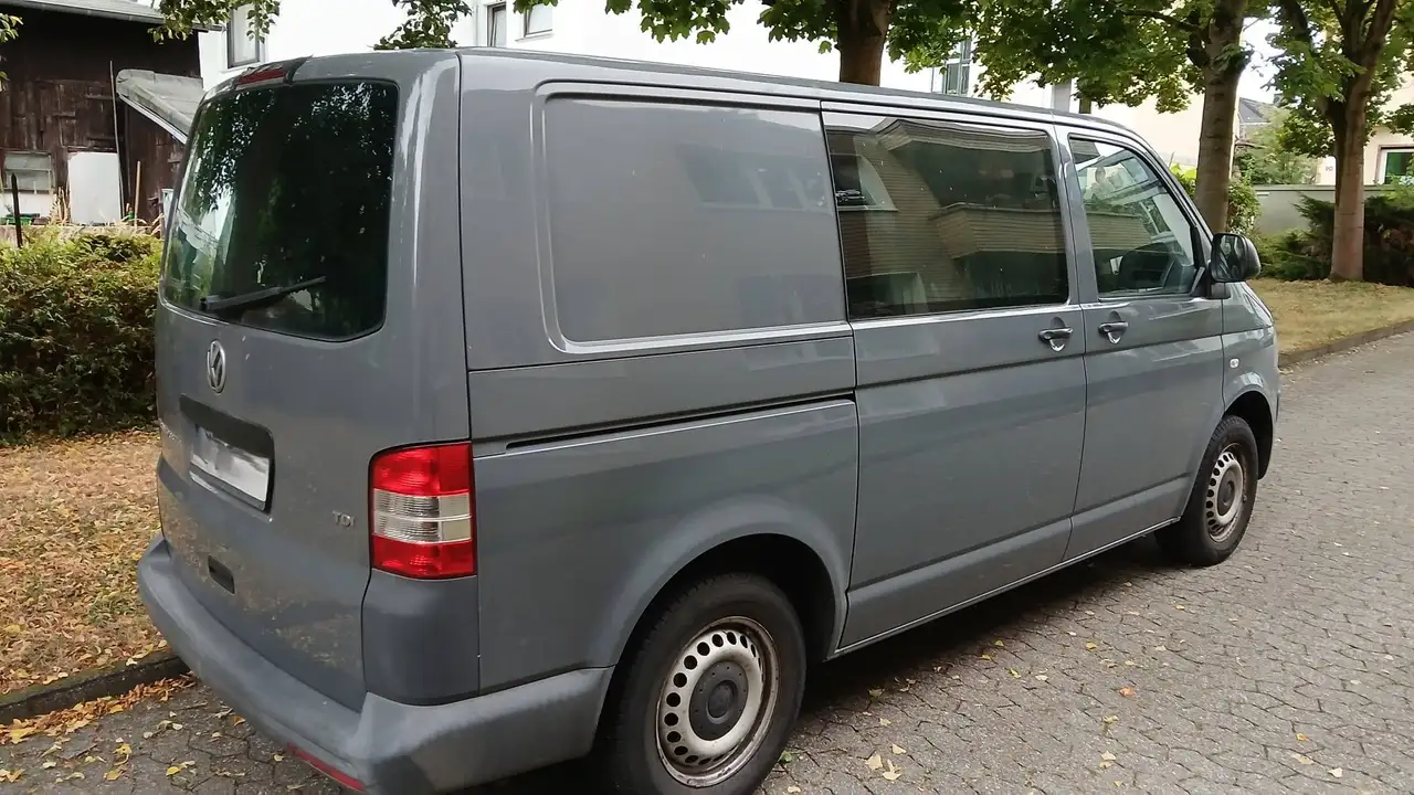 Volkswagen T5 Transporter